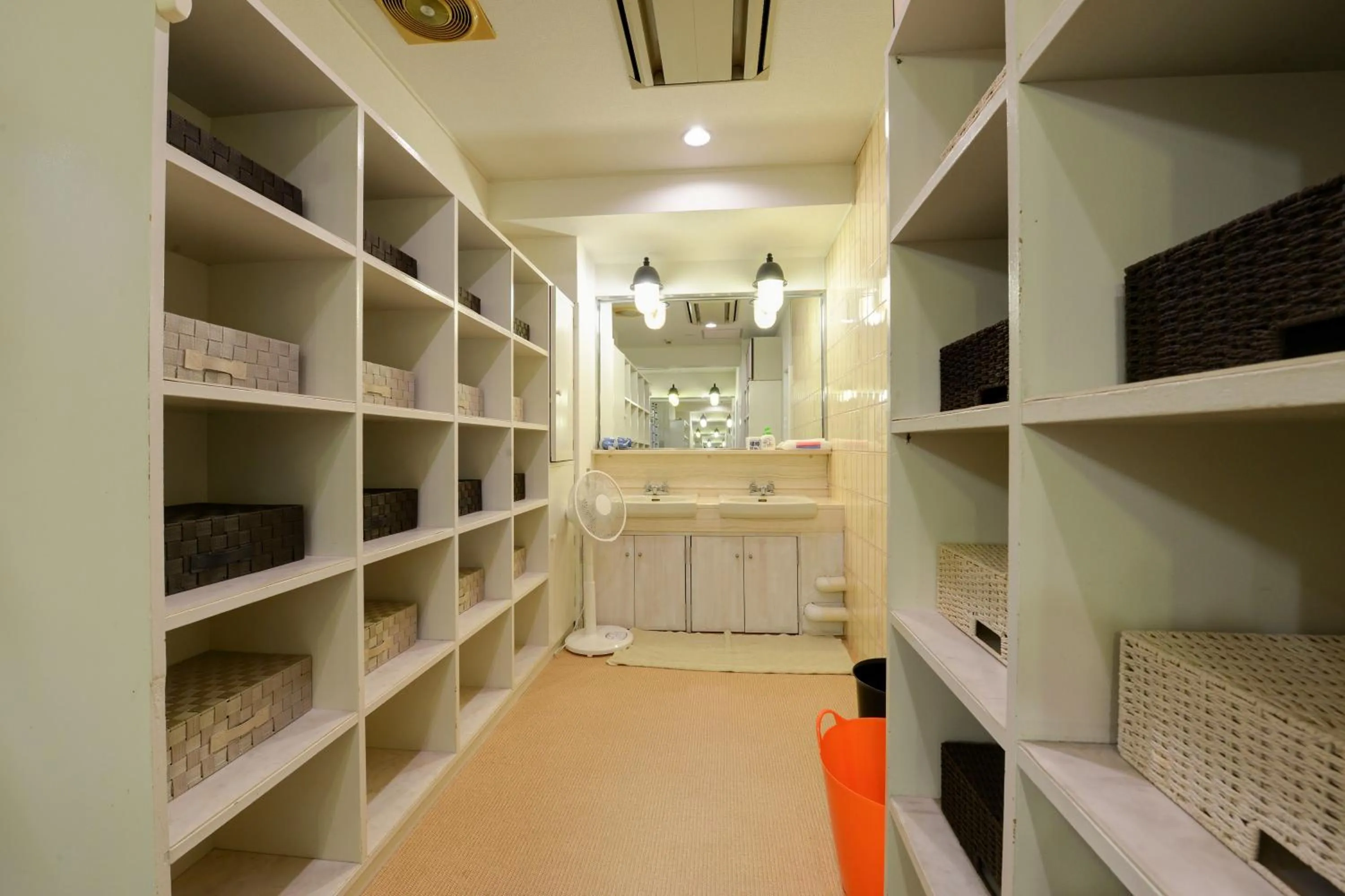 Public Bath in Hotel Oumiya