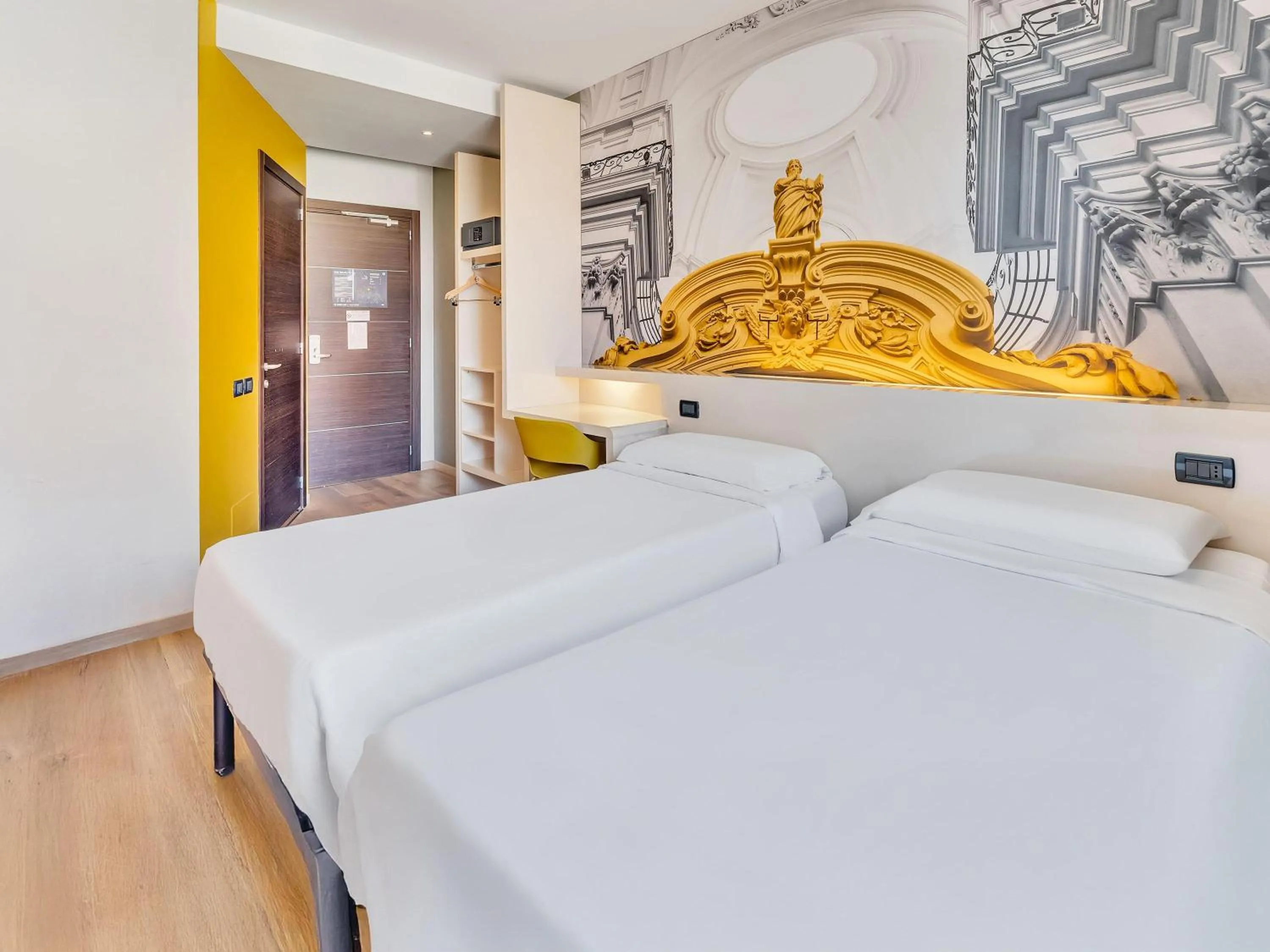 Photo of the whole room, Bed in B&B HOTEL Torino Orbassano