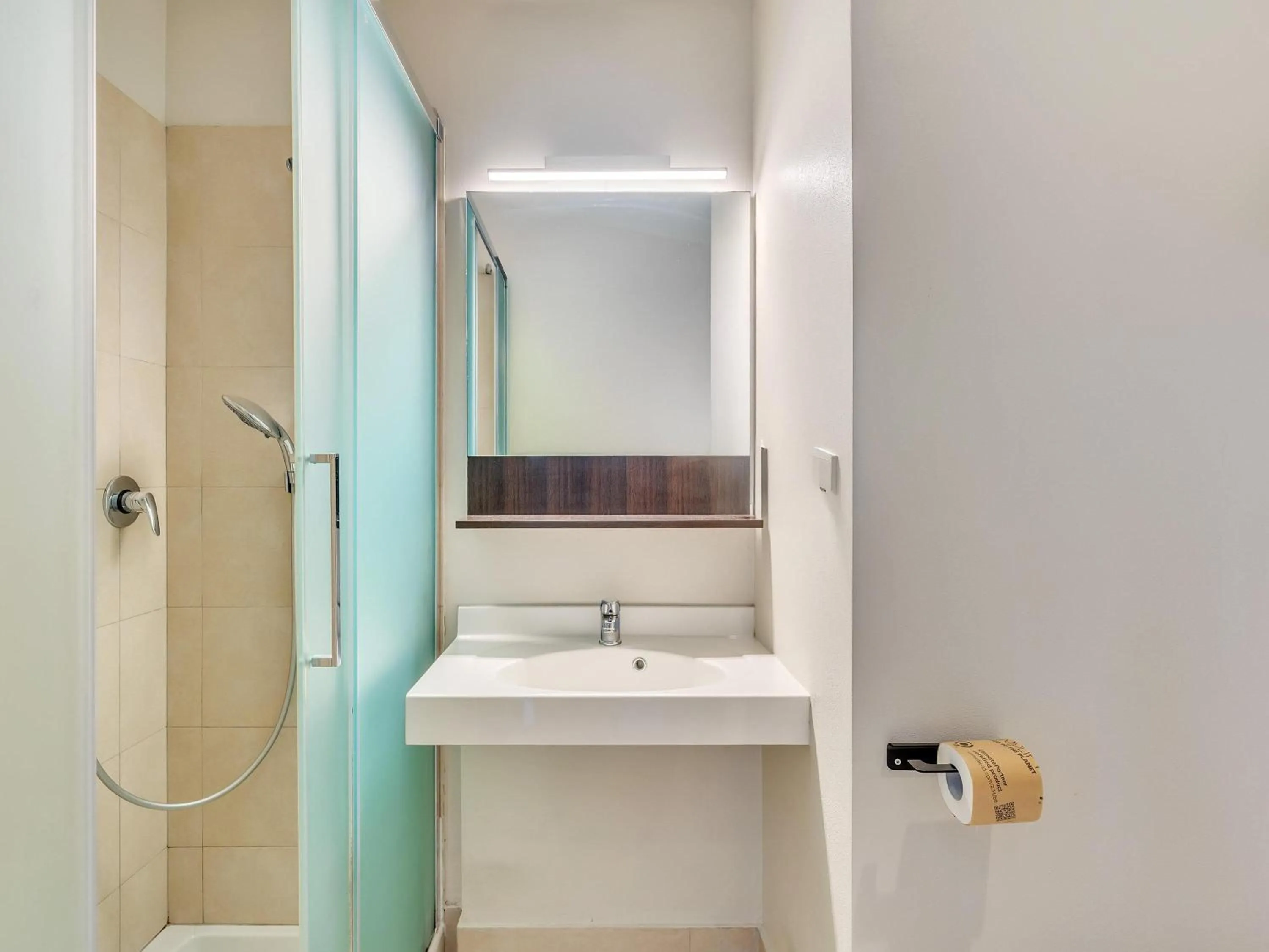 Bathroom in B&B HOTEL Torino Orbassano