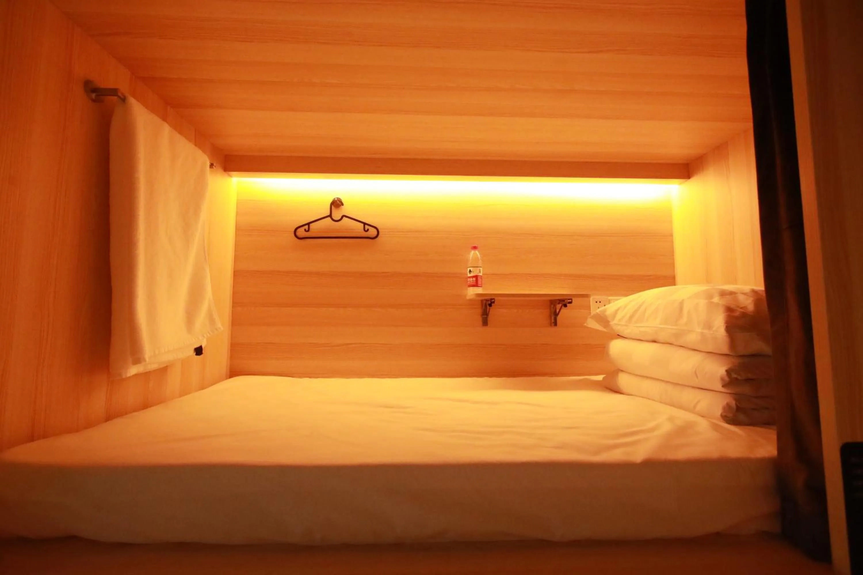 bunk bed, Bed in Chengdu Desti Youth Park Hostel Chunxi Road