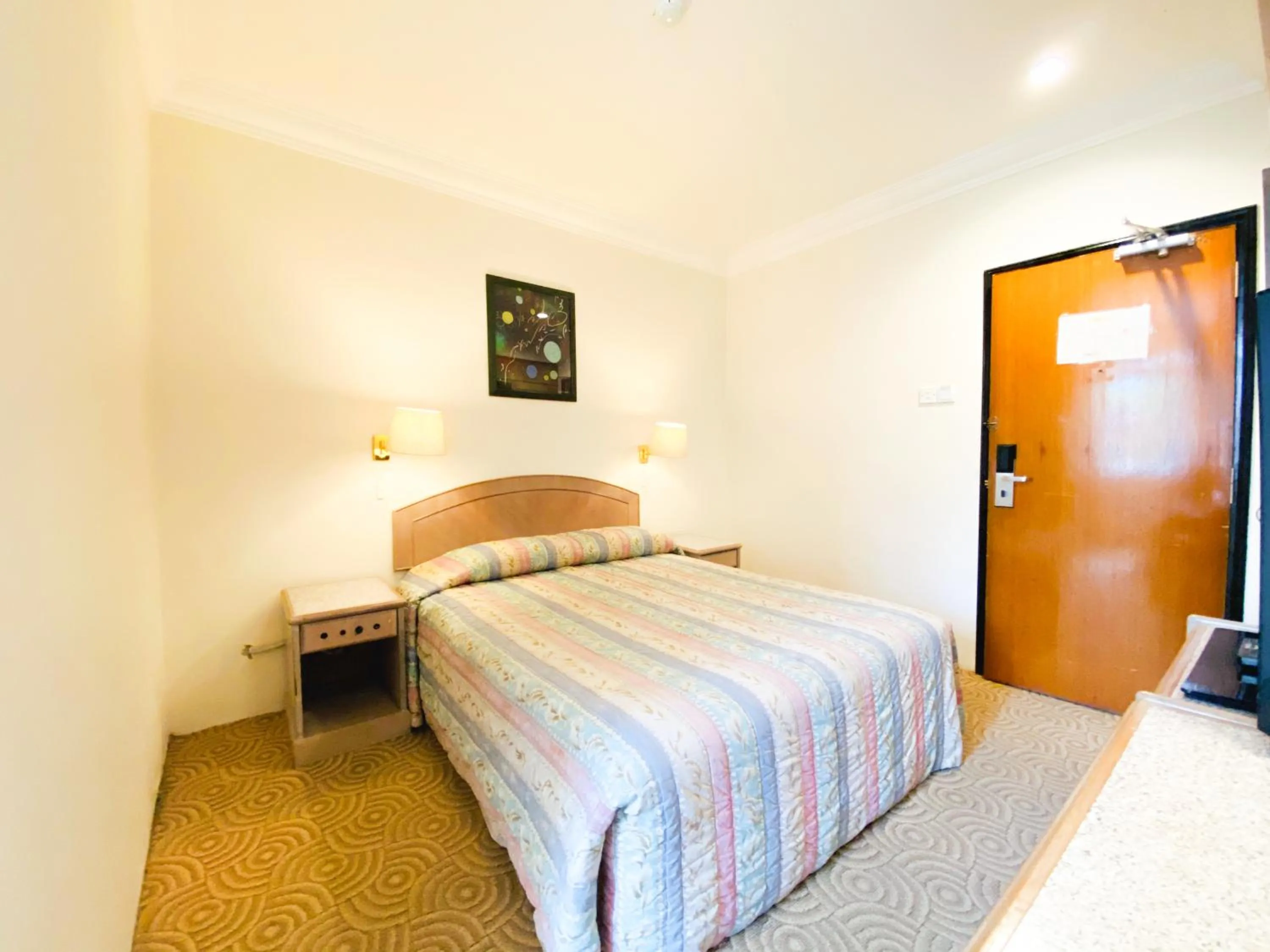 Bed in Hotel Rainbow