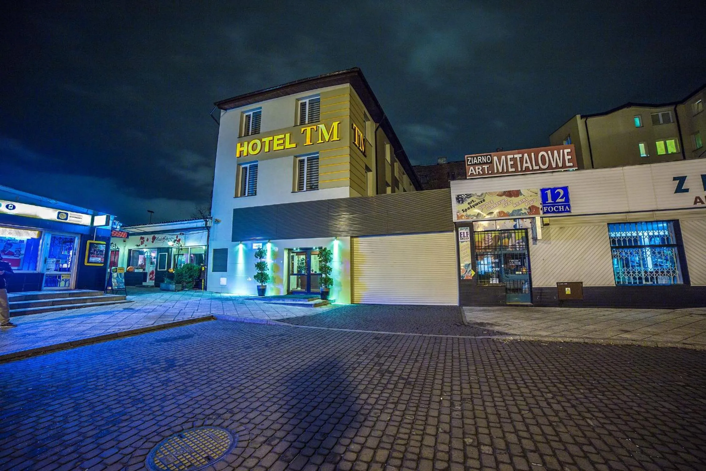 Property building in Hotel TM