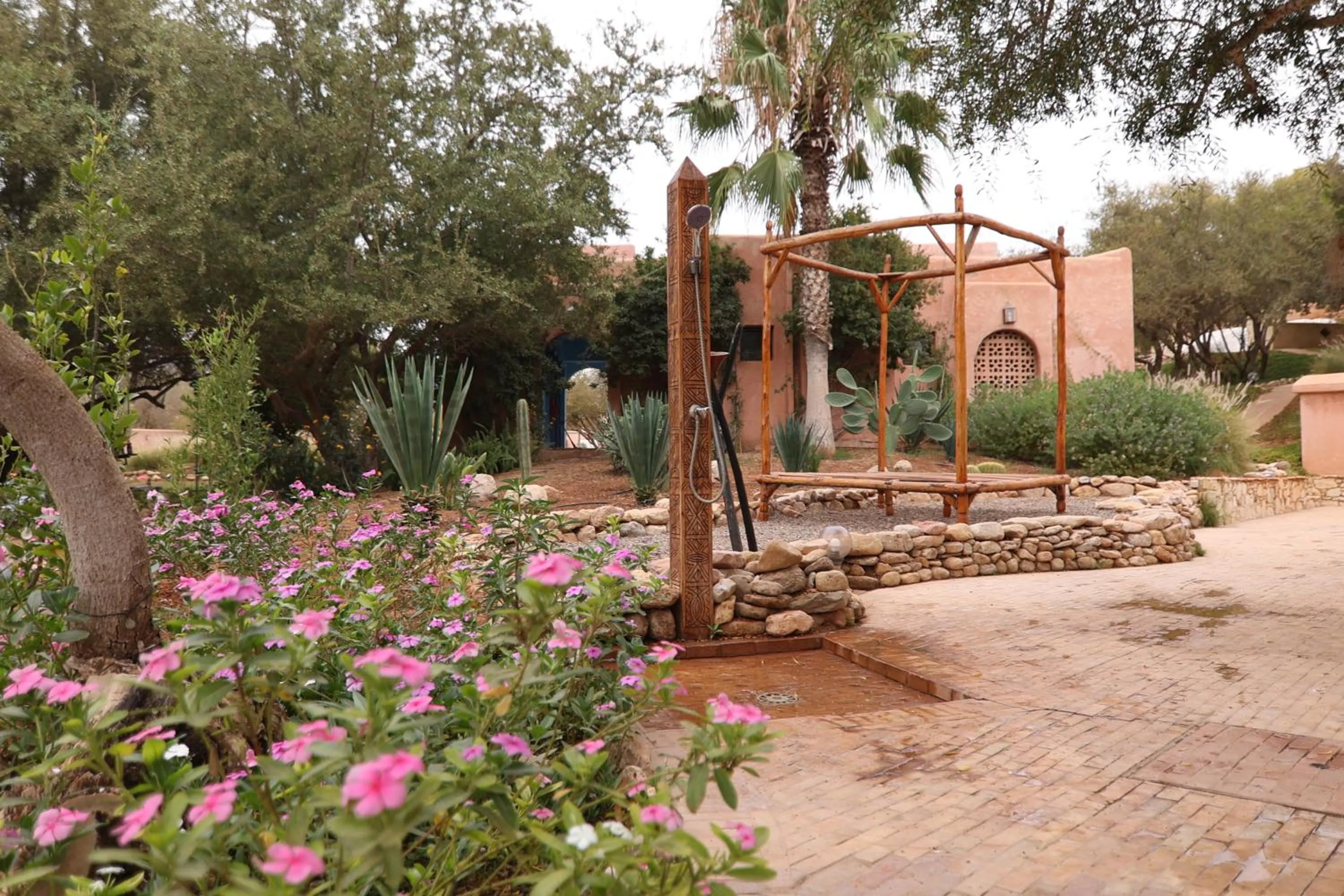 Garden view in Paradis Nomade