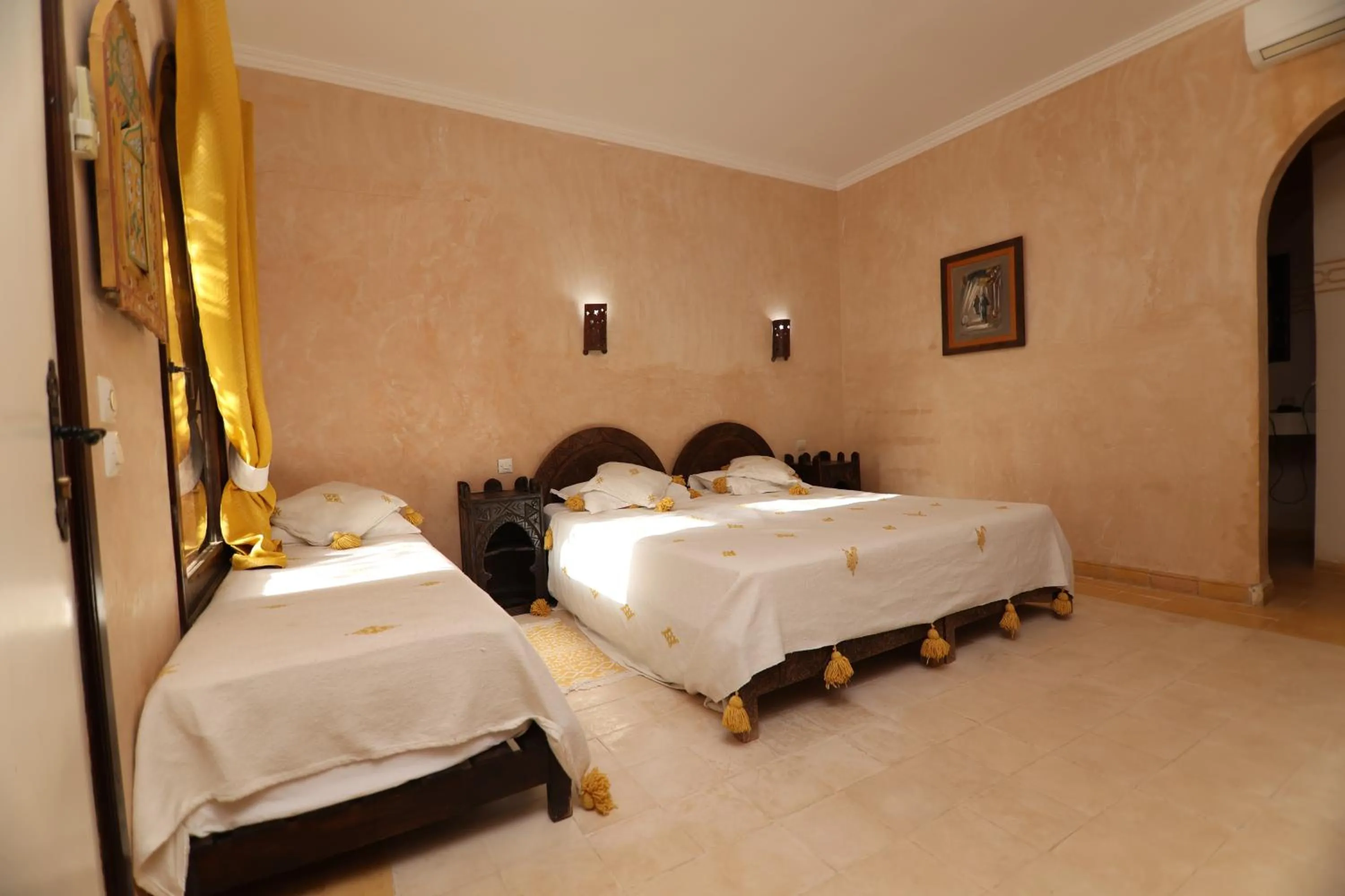 Bed in Paradis Nomade