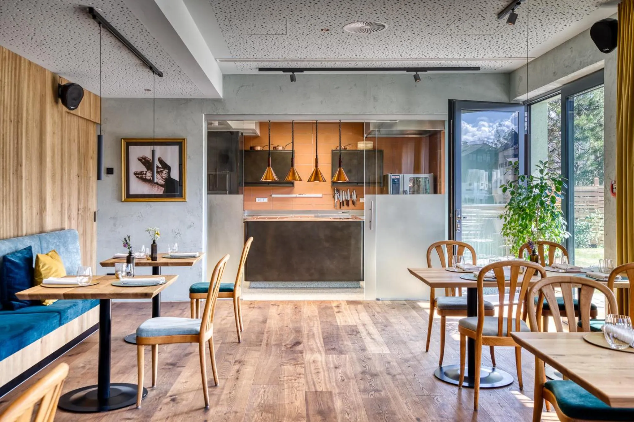 Restaurant/places to eat in Boutiquehotel ZOMM in Seefeld