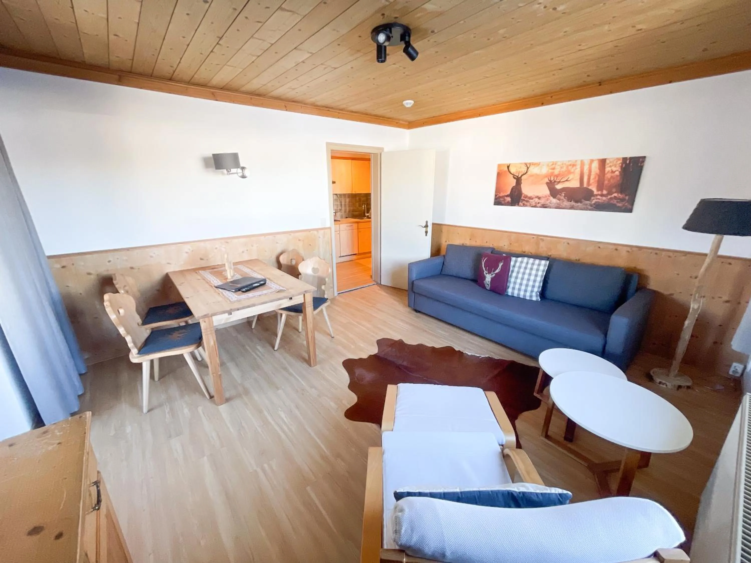 One-Bedroom Apartment and Balcony and Bath Tub in Boutiquehotel ZOMM in Seefeld
