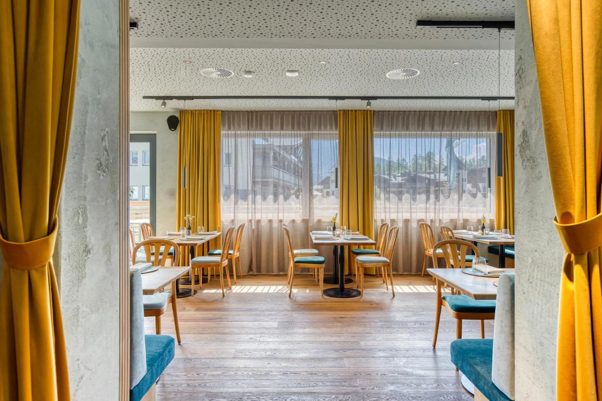 Restaurant/places to eat in Boutiquehotel ZOMM in Seefeld