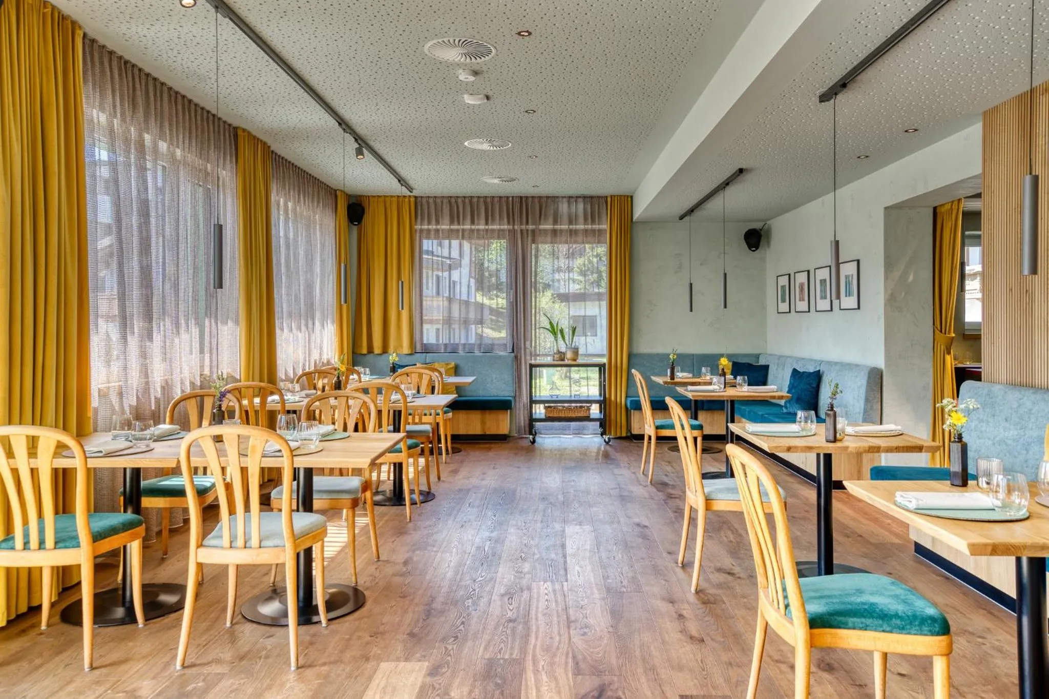 Restaurant/places to eat in Boutiquehotel ZOMM in Seefeld