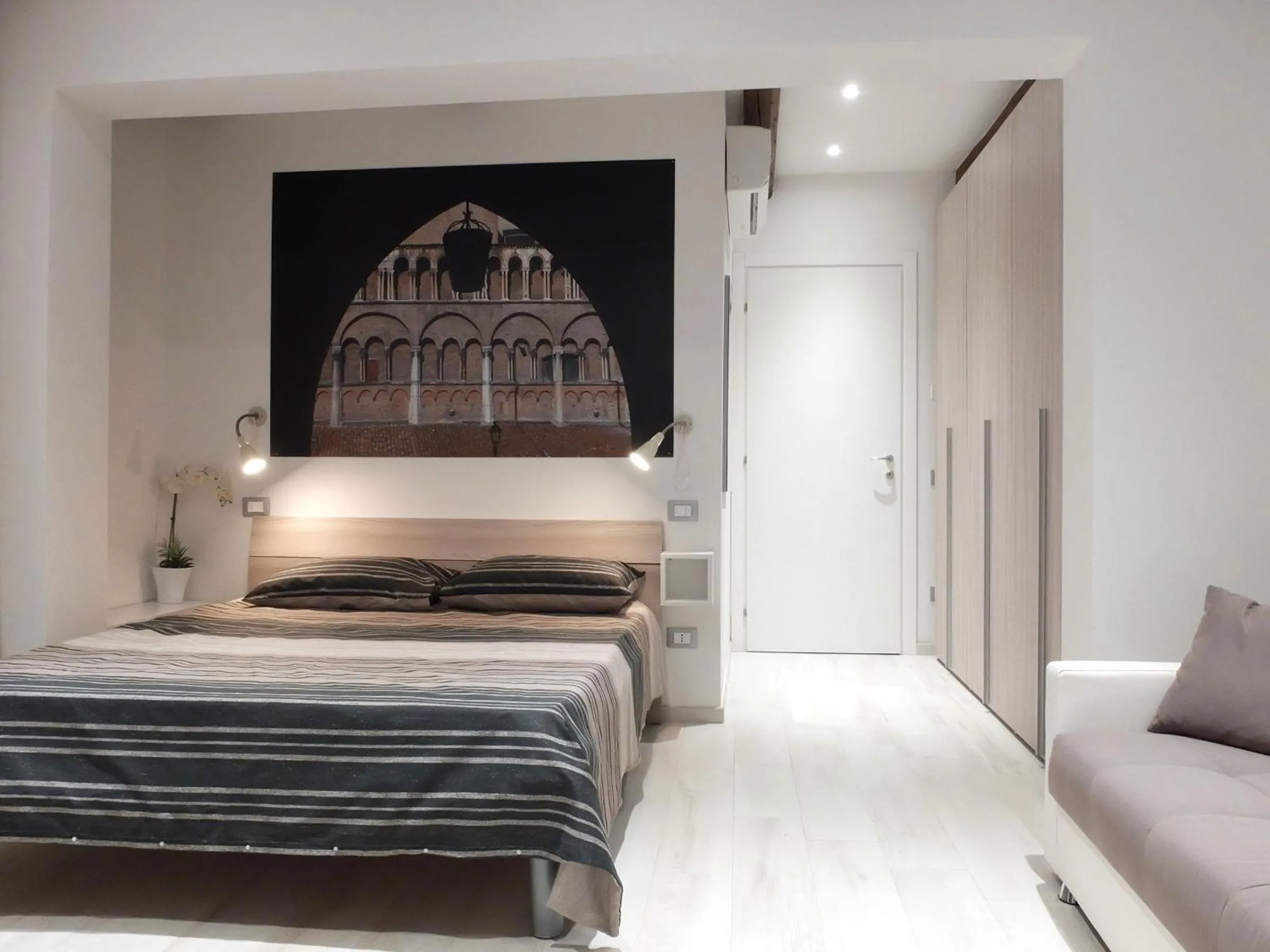 Photo of the whole room, Bed in Centro Storico Rooms