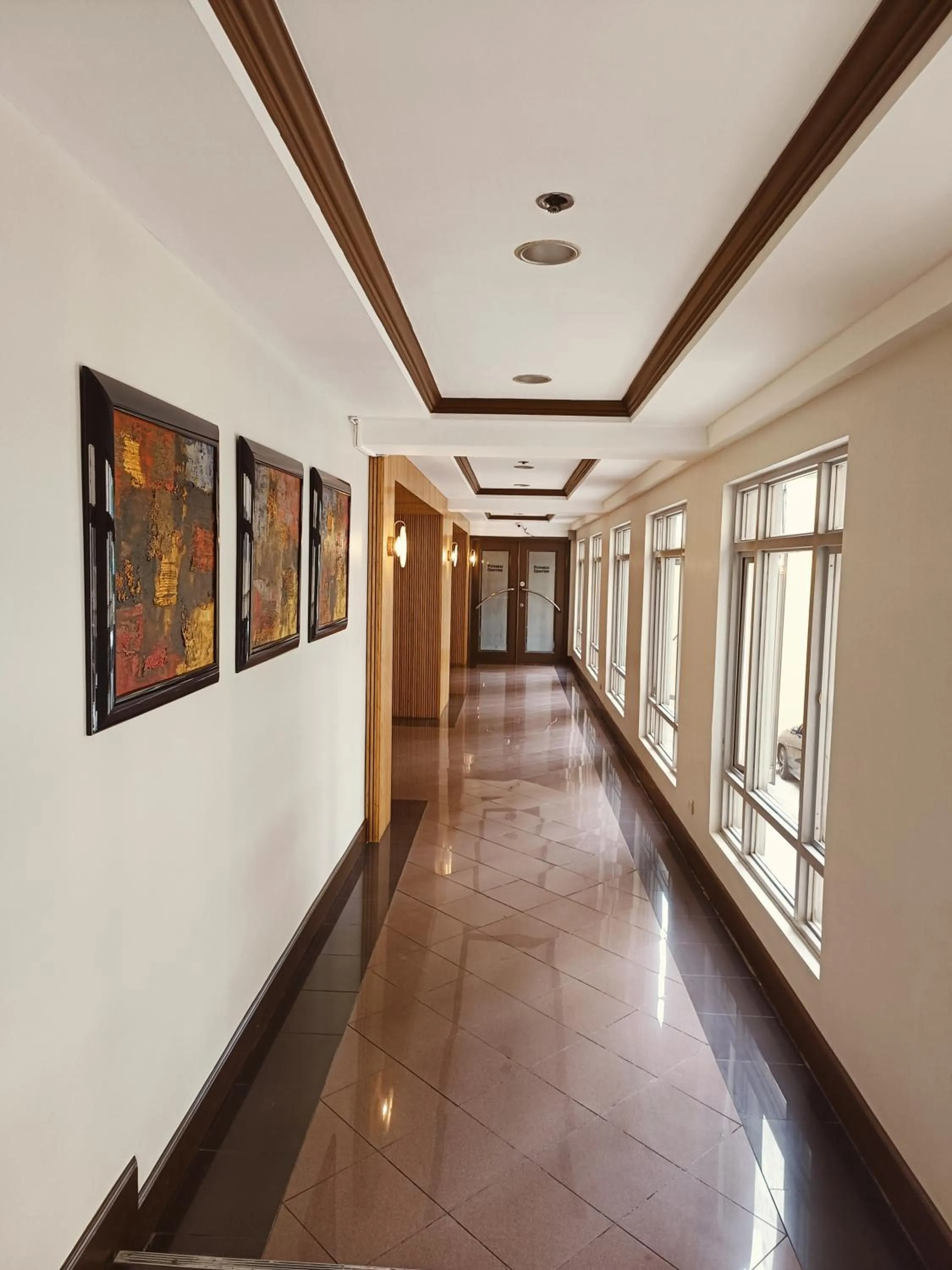 Meeting/conference room in Tropicana Suites