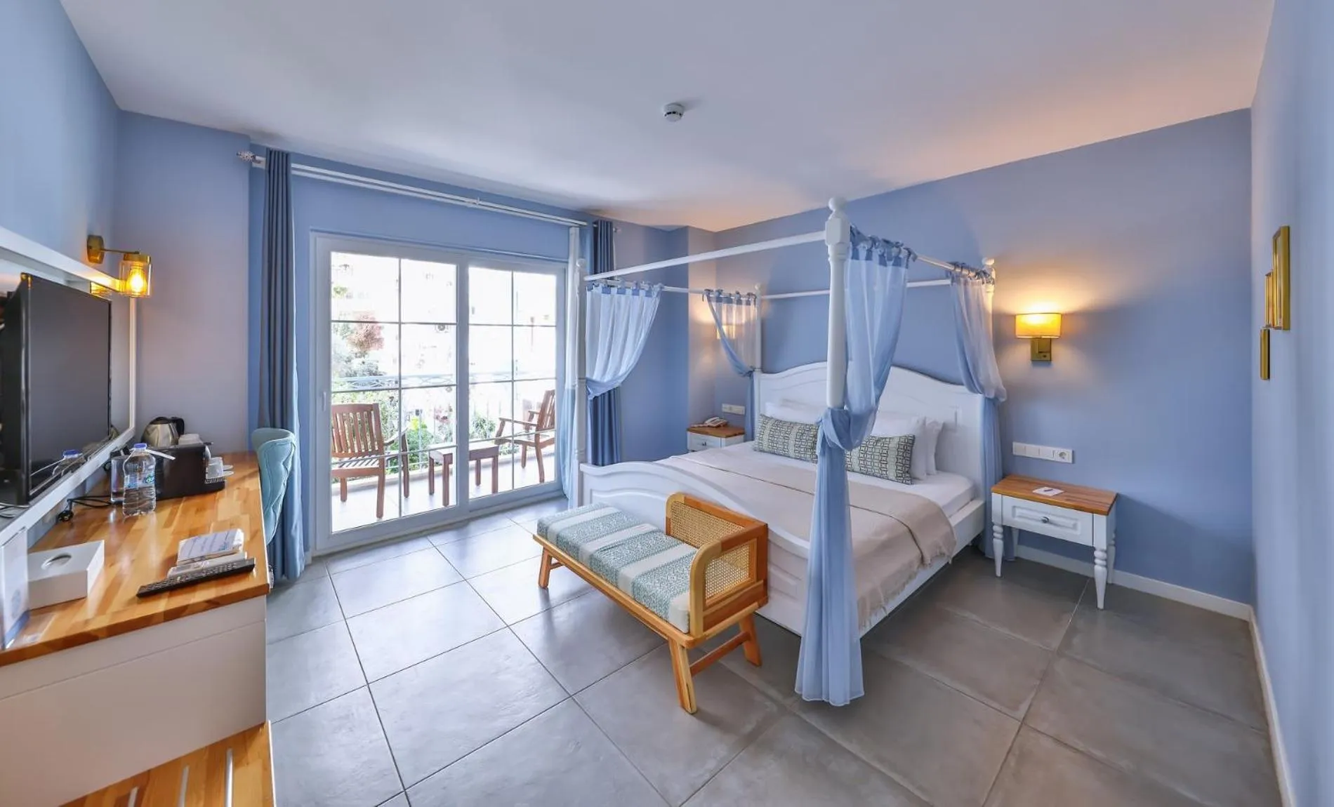 Photo of the whole room, Bed in Luvi Kaş Otel - Adults Only (+16)