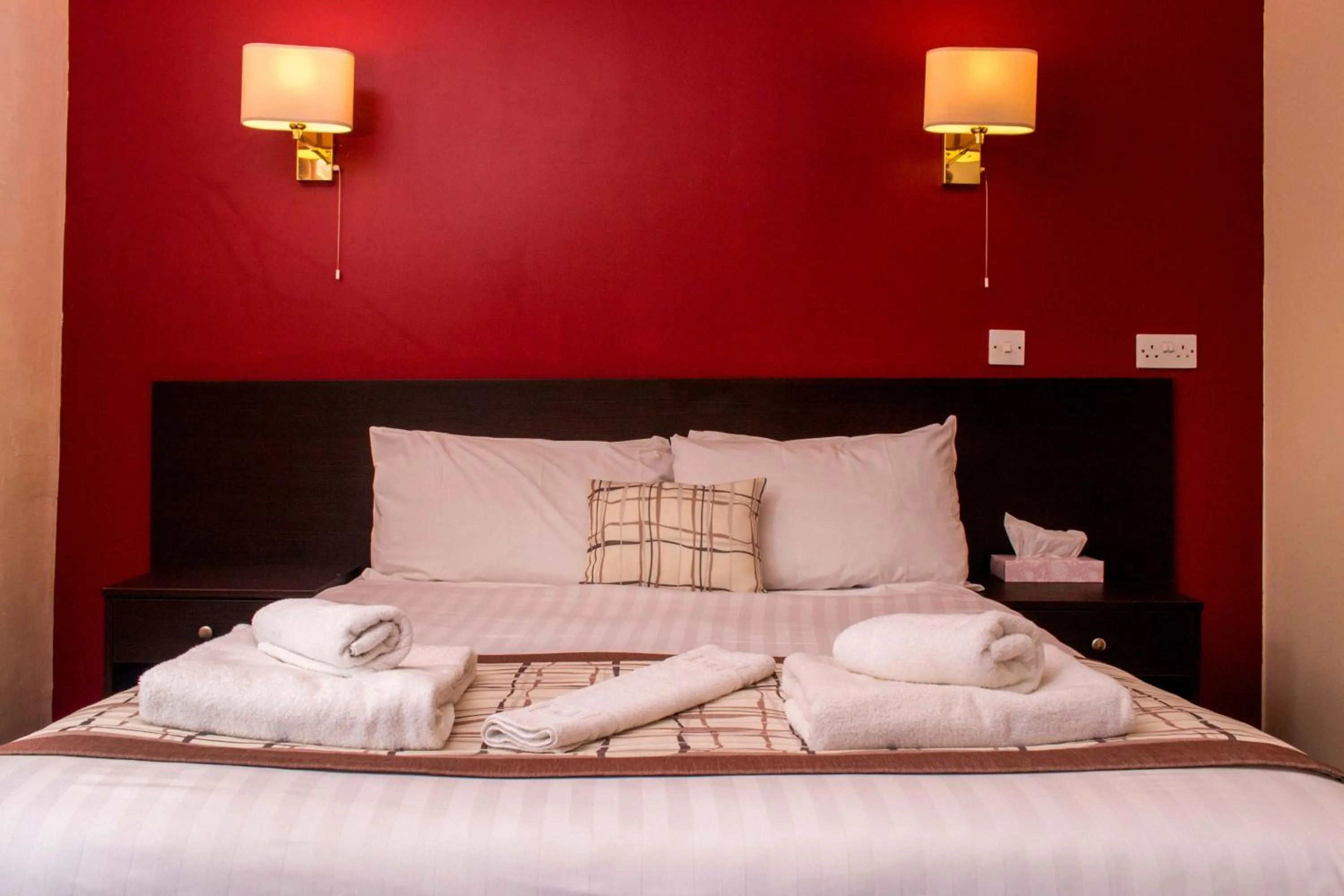 Bedroom, Bed in Kings Arms Hotel - A Bespoke Hotel
