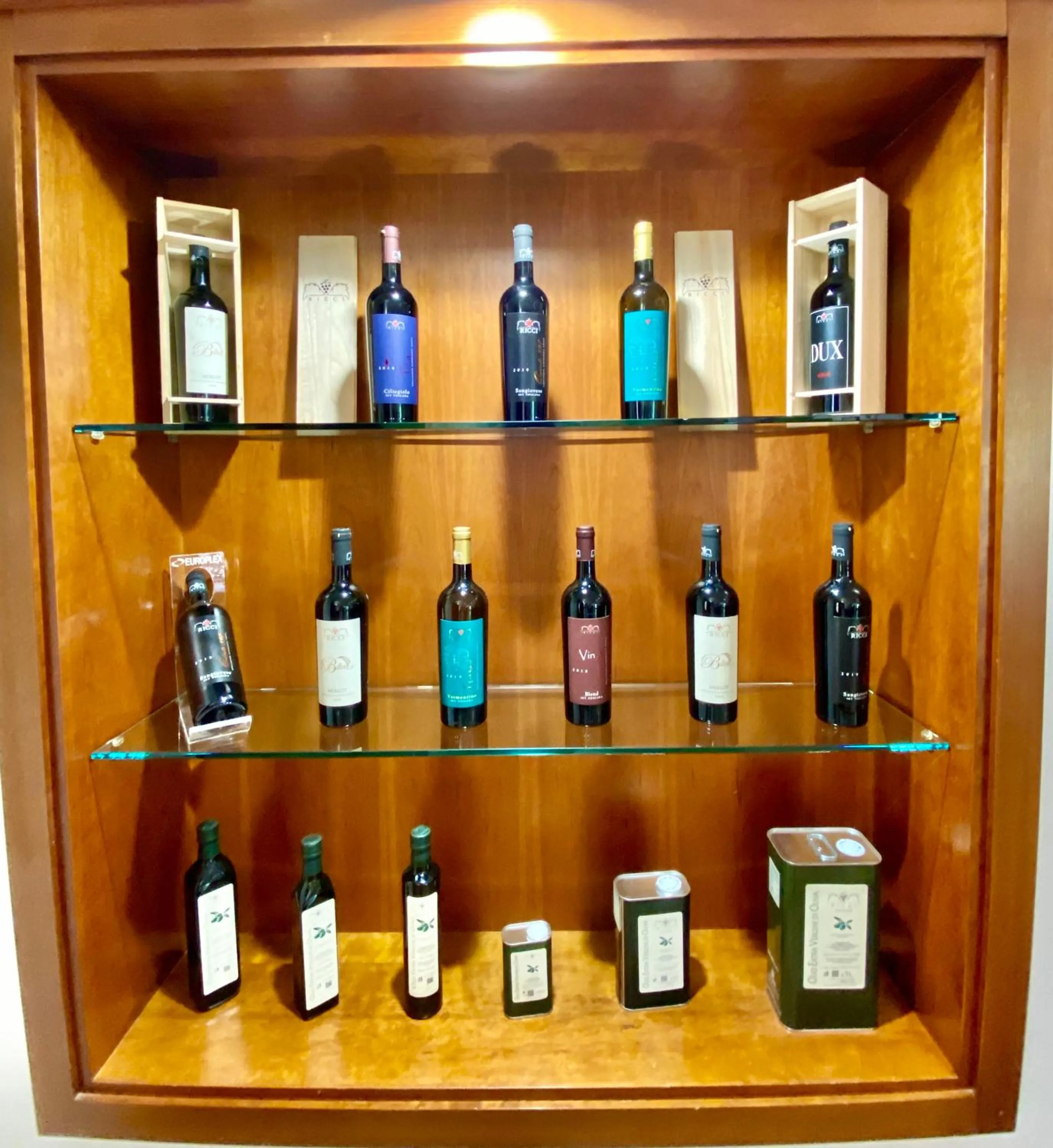 On-site shops in Hotel Ristorante Le Querciolaie dei Ricci