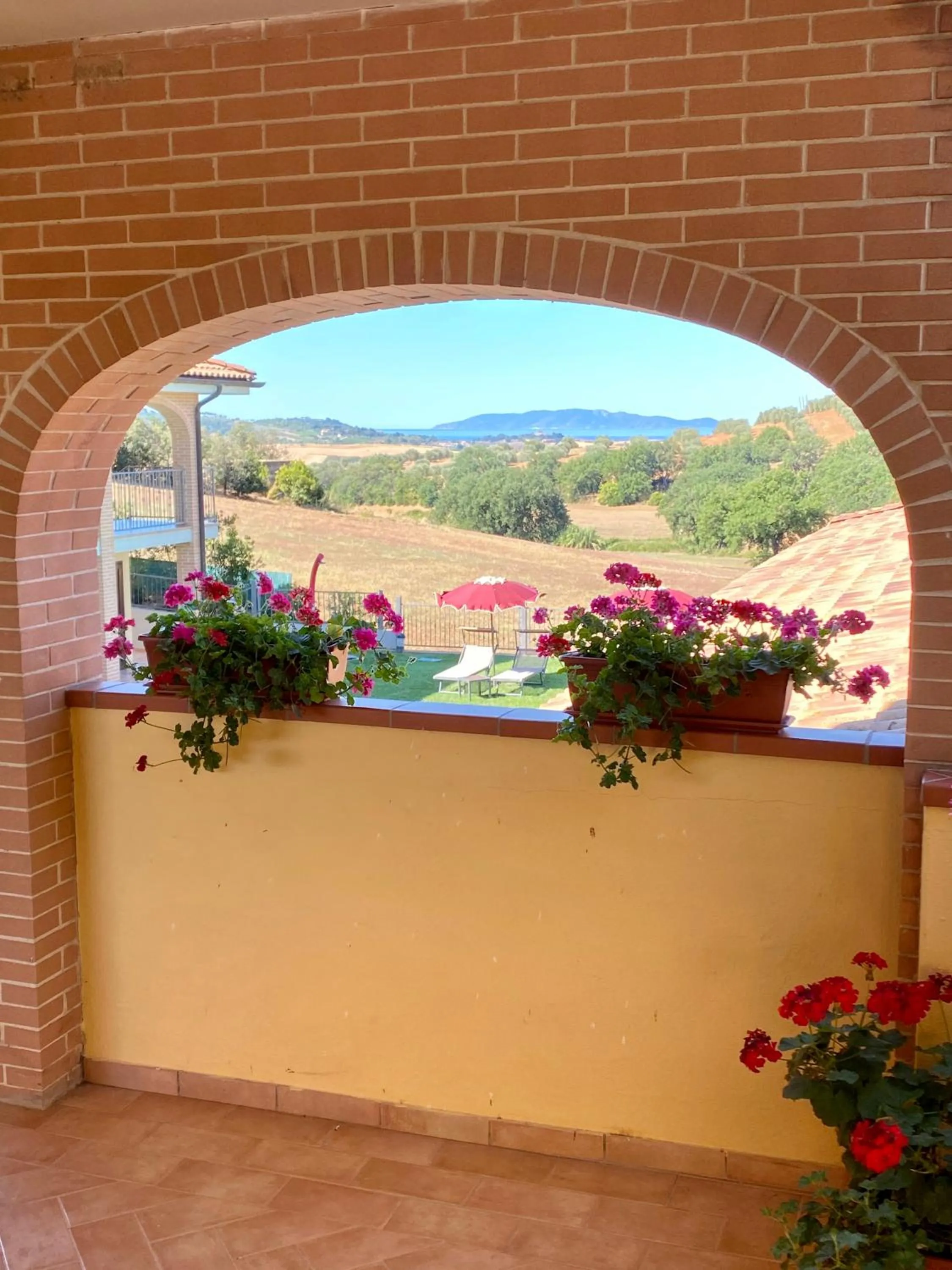 Patio in Hotel Ristorante Le Querciolaie dei Ricci