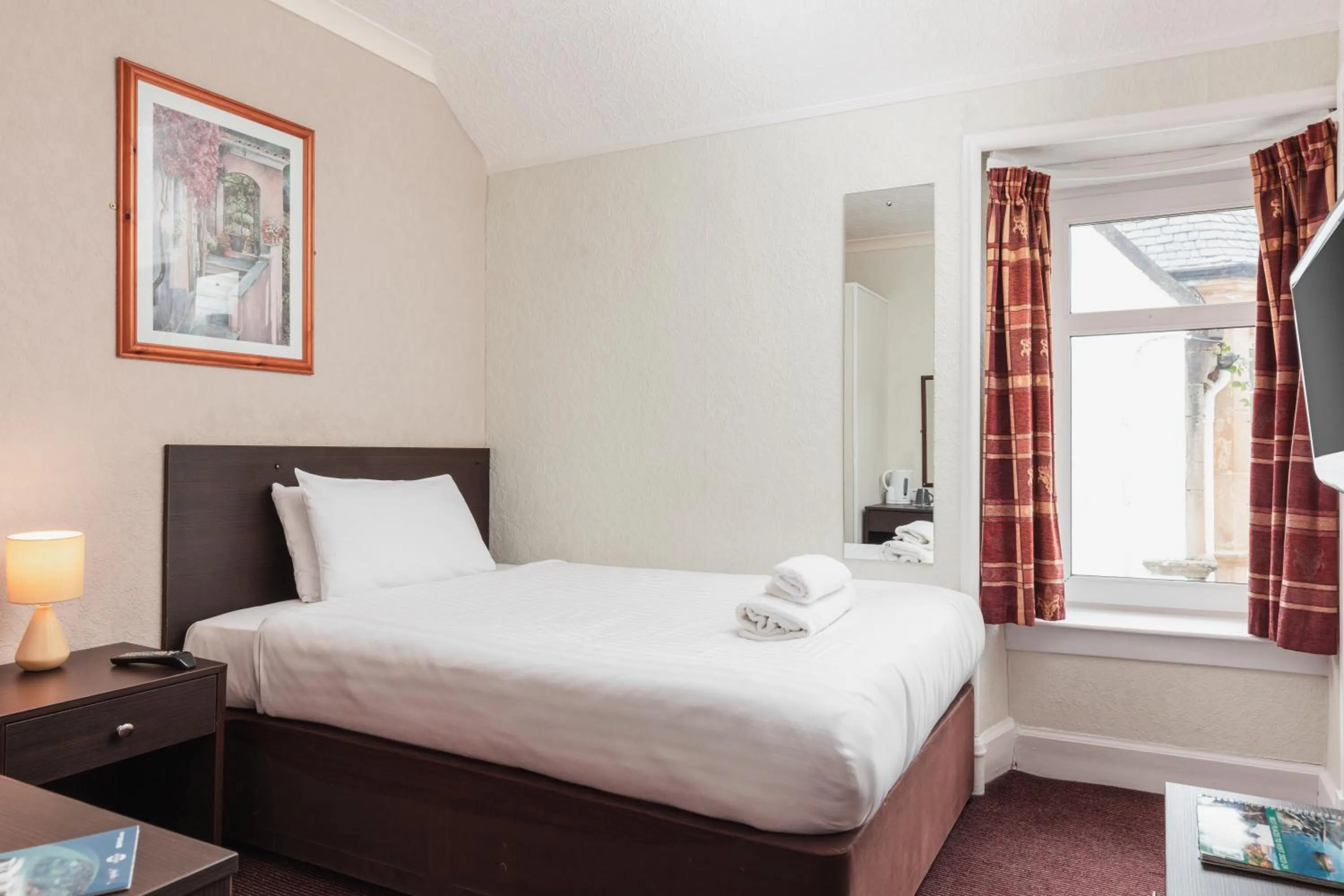 Bedroom, Bed in Kyle Hotel ‘A Bespoke Hotel’