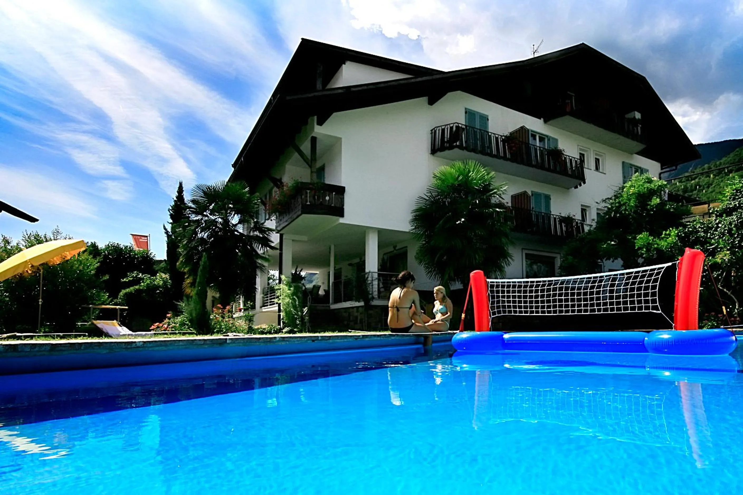 Swimming pool in Residence Reinhild