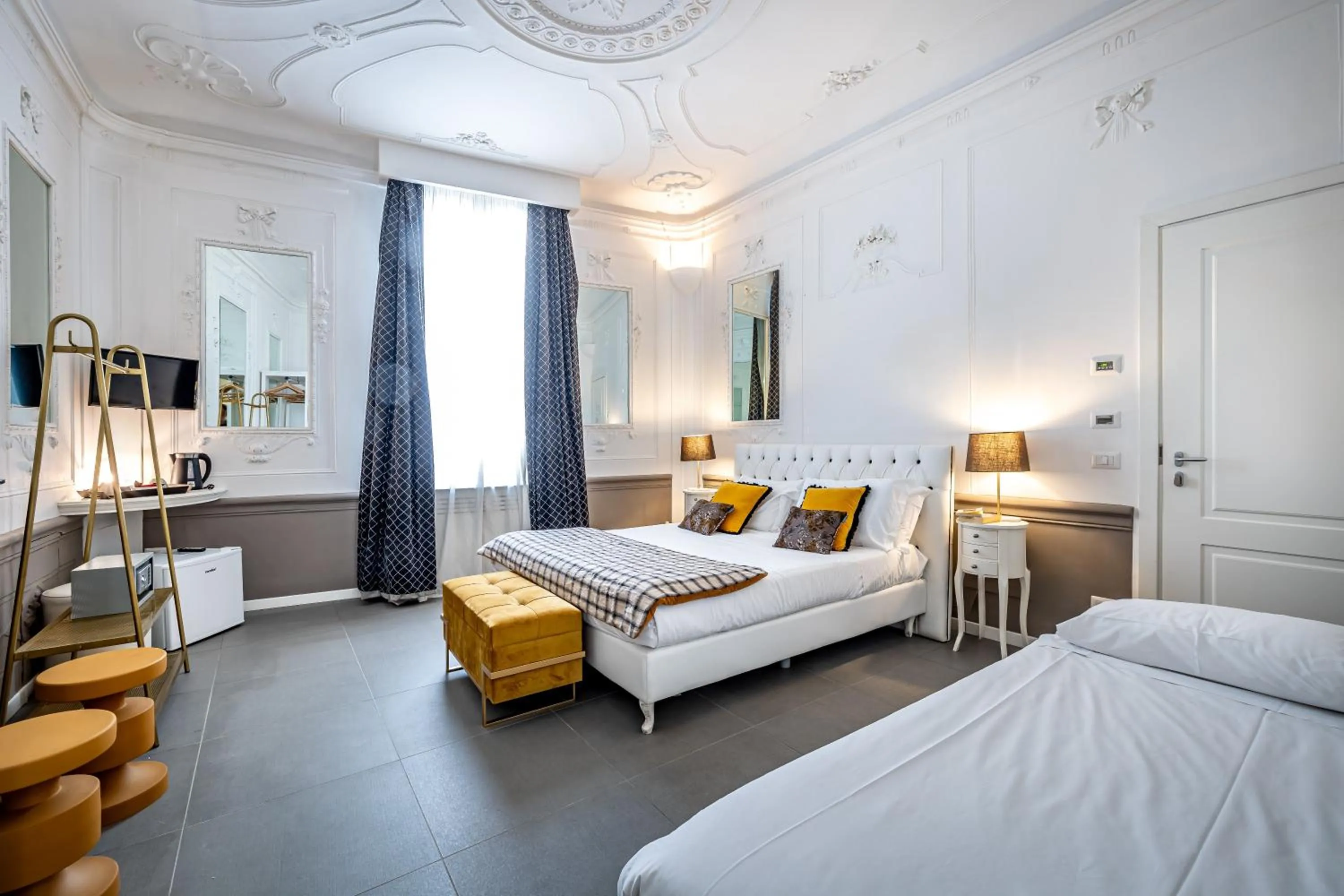 Photo of the whole room, Bed in Boutique Hotel La Casa di Morfeo