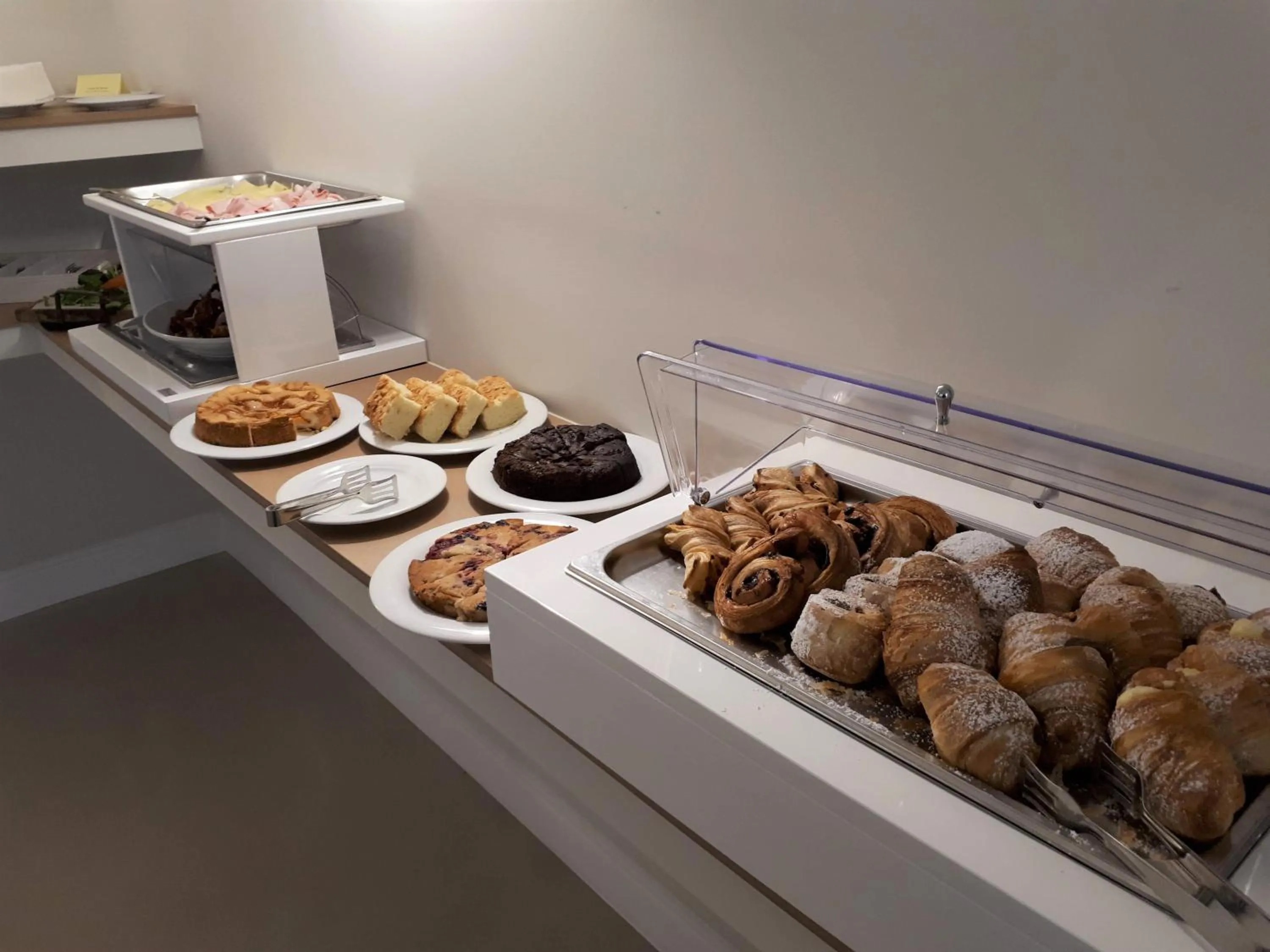 Continental breakfast in Villa Natia