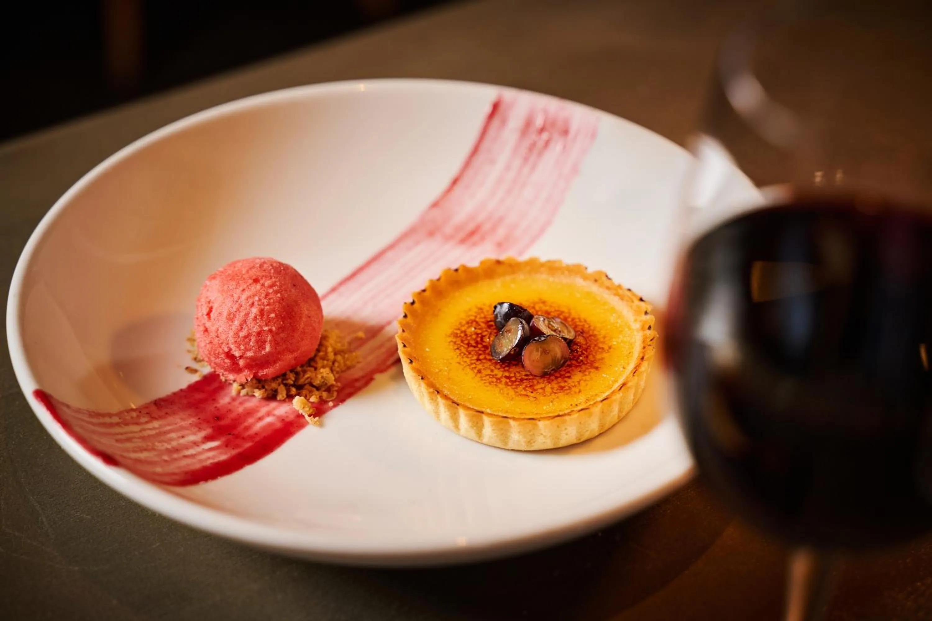 Restaurant/places to eat in Comis Hotel & Golf Resort