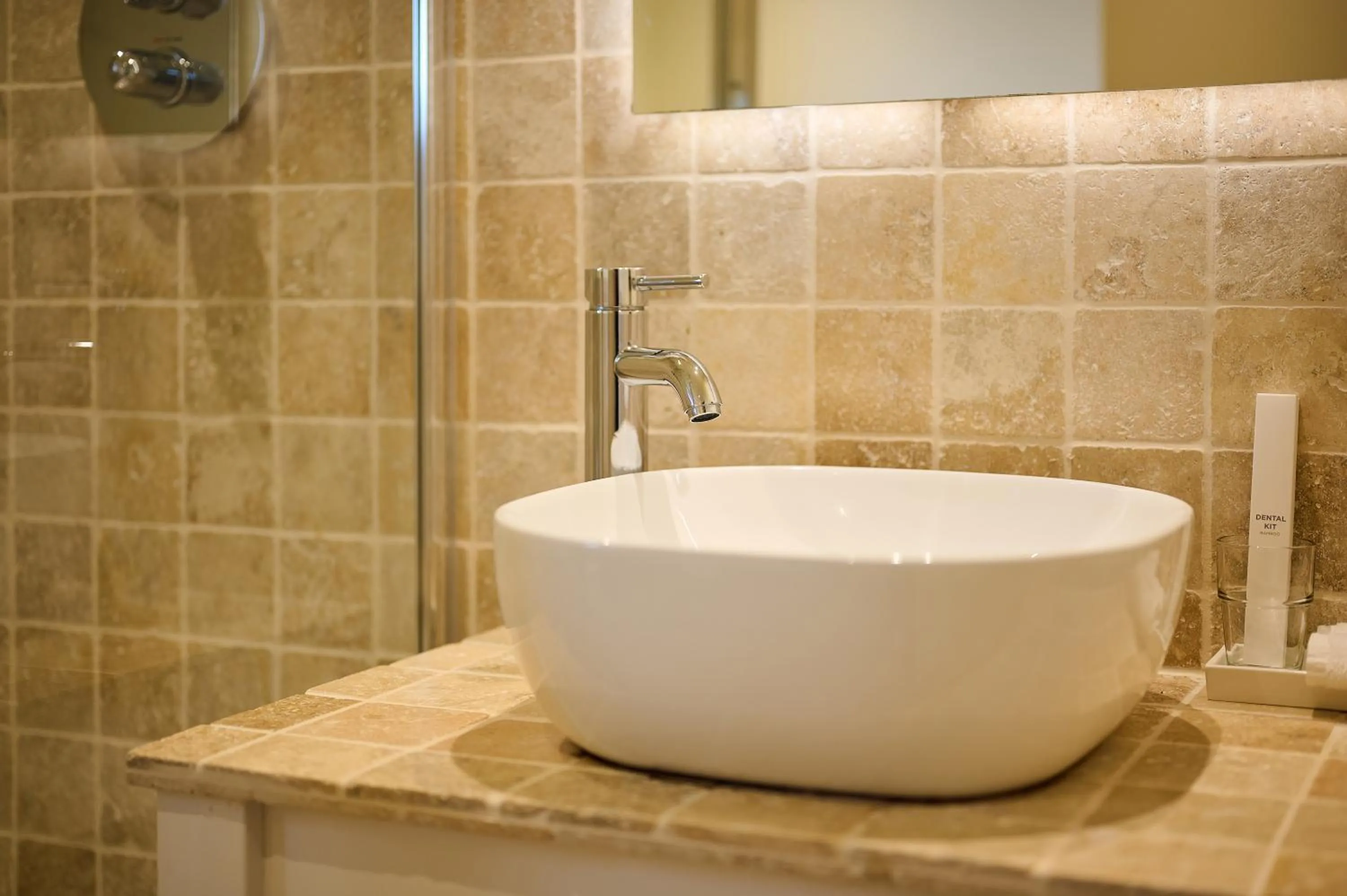 Bathroom in Comis Hotel & Golf Resort