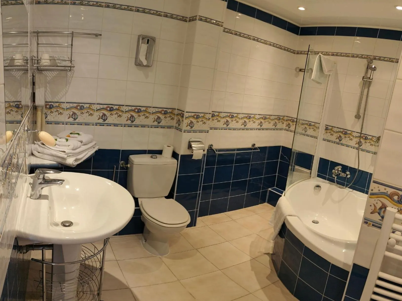 Toilet in Chambre d'hôtes La Potinière