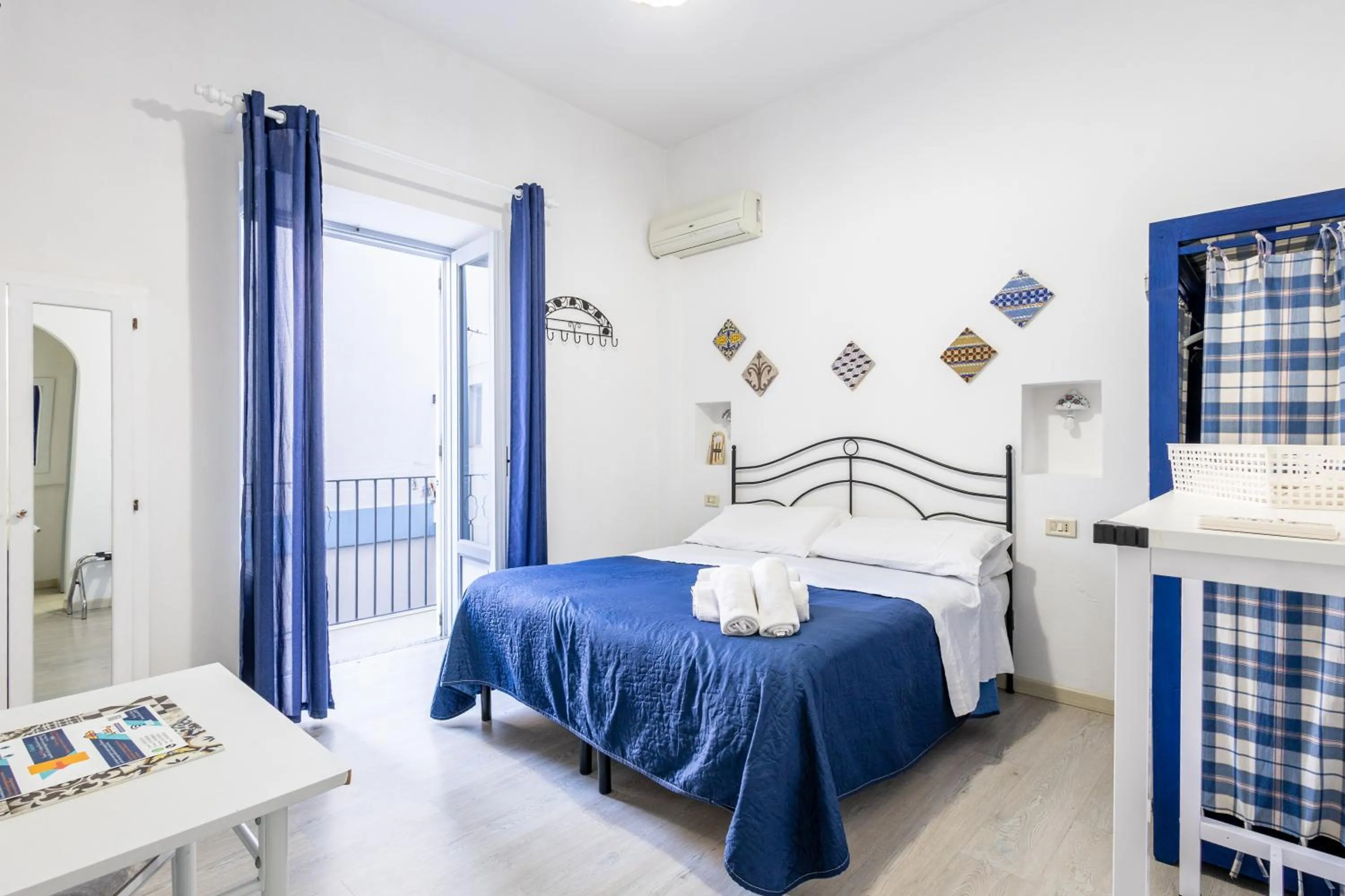 Bedroom, Bed in Lo Nardo Accommodation