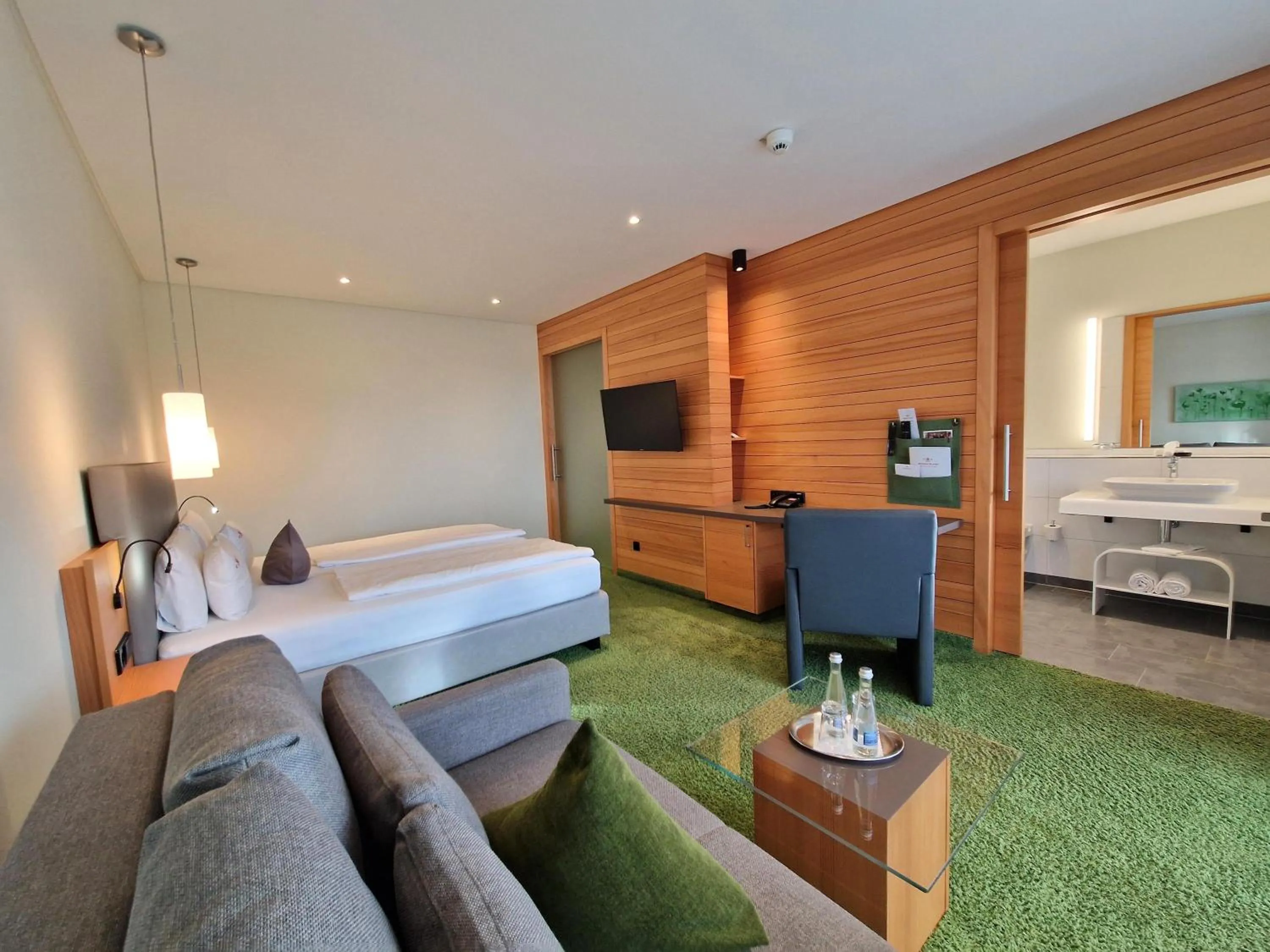 Bed in Mosers Blume Relax & Genuss Hotel