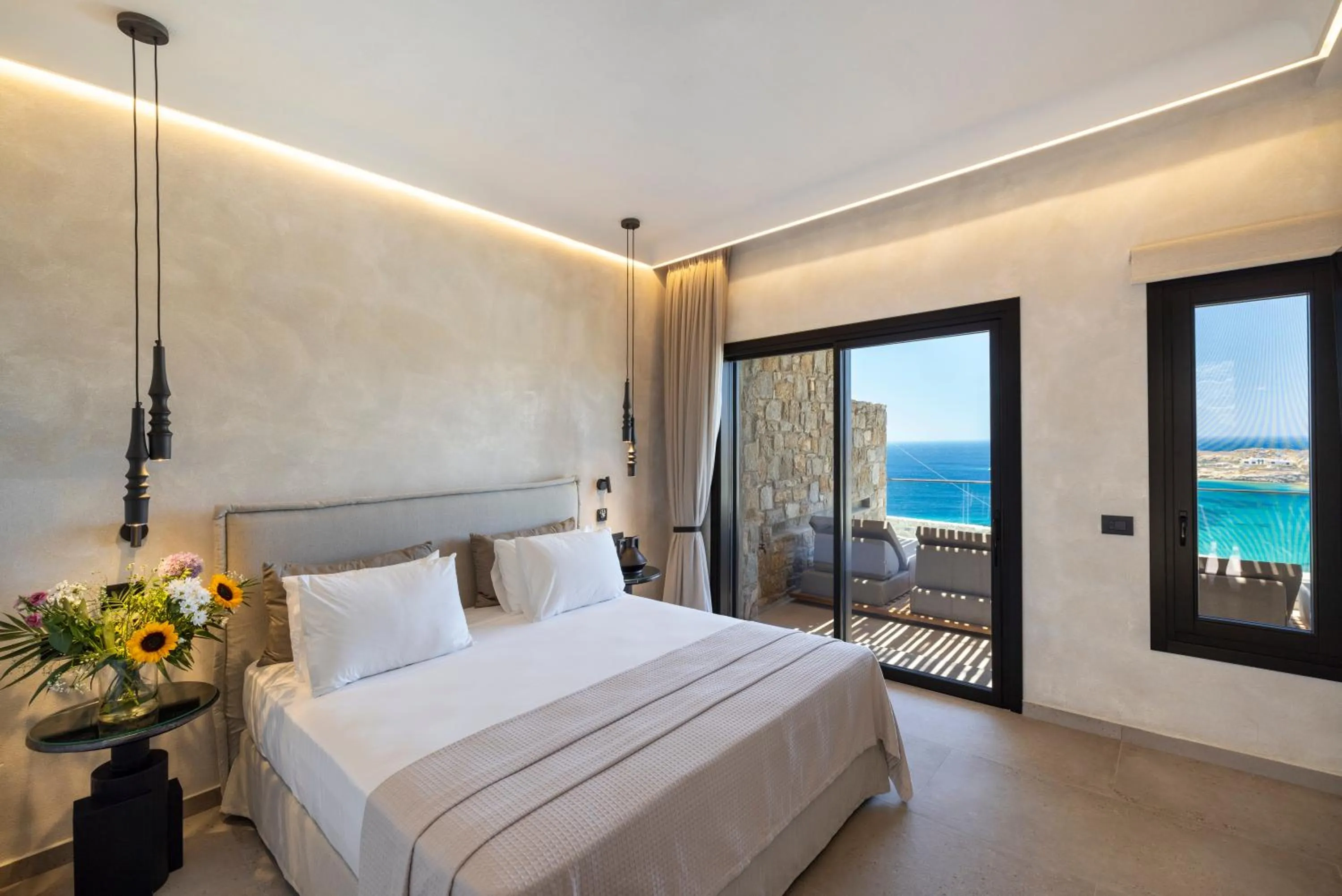 Bedroom, Bed in Tropicana Hotel , Suites & Villas Mykonos