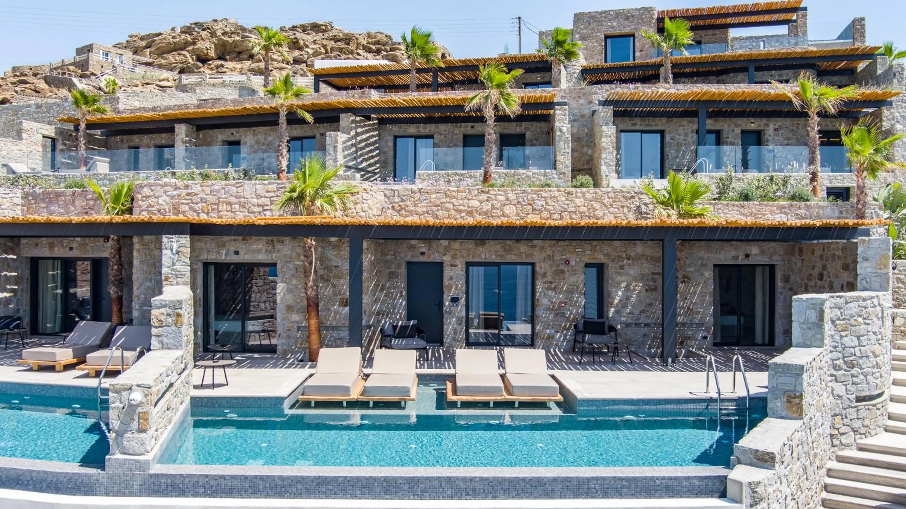 Property building in Tropicana Hotel , Suites & Villas Mykonos