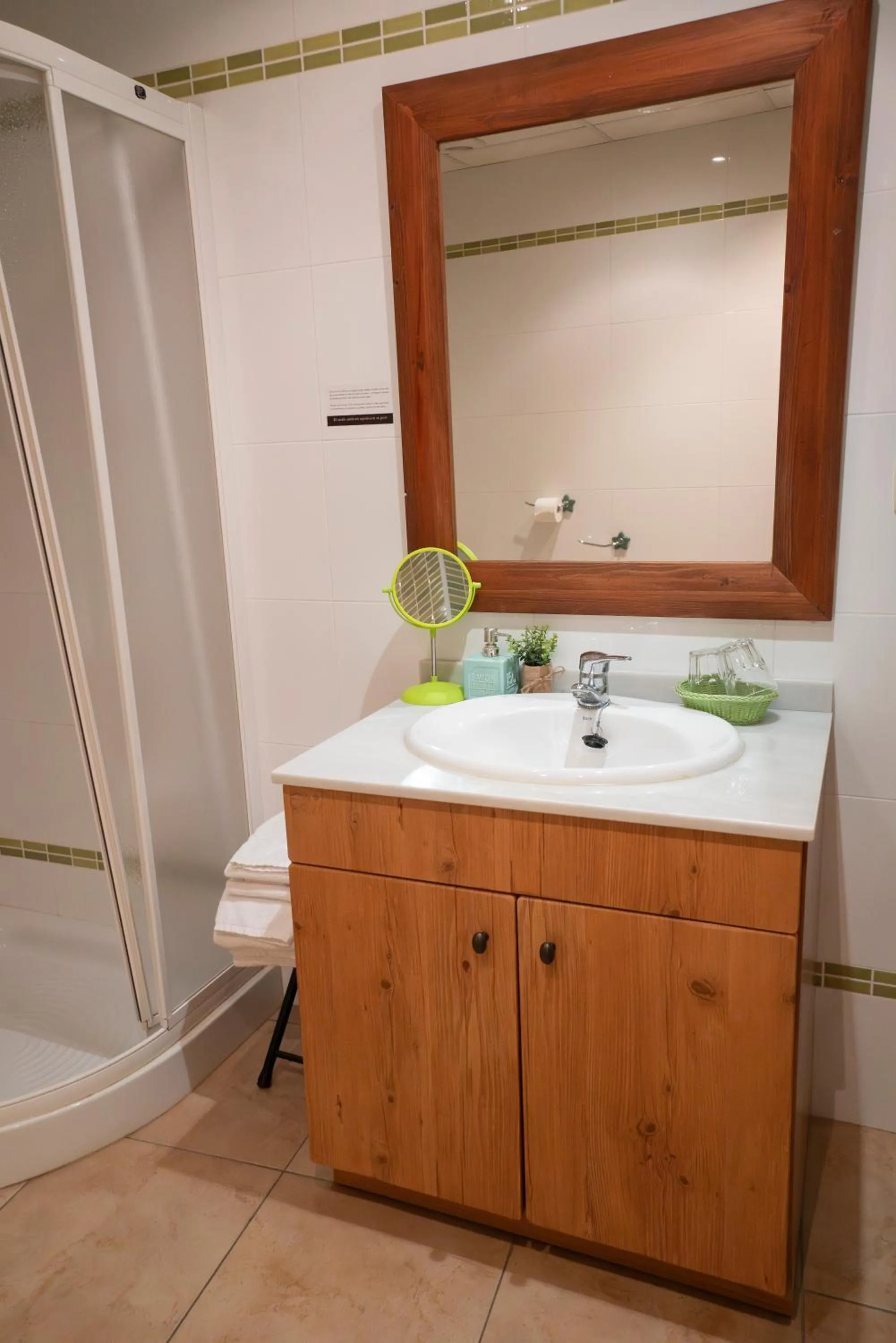 Shower in Hotel Rural L'Antic Portal