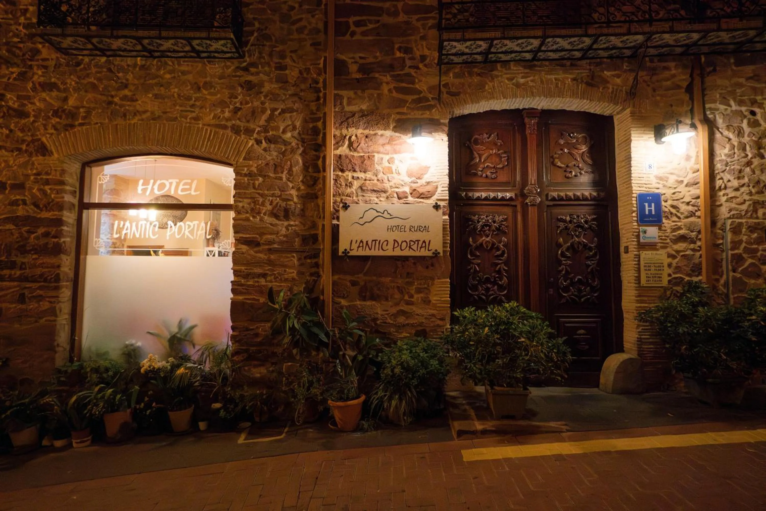 Property building in Hotel Rural L'Antic Portal