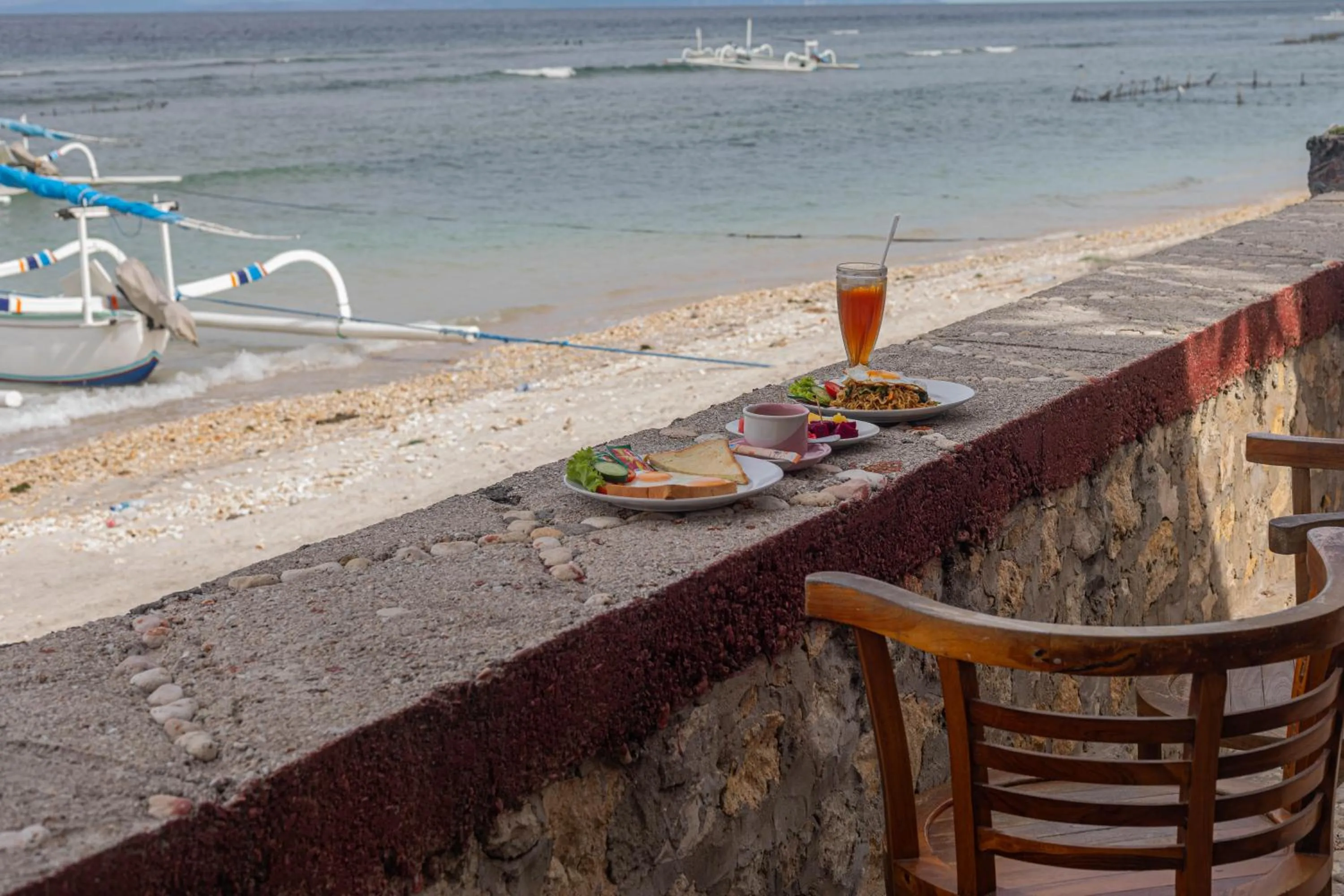 Breakfast in Swan Beach Inn