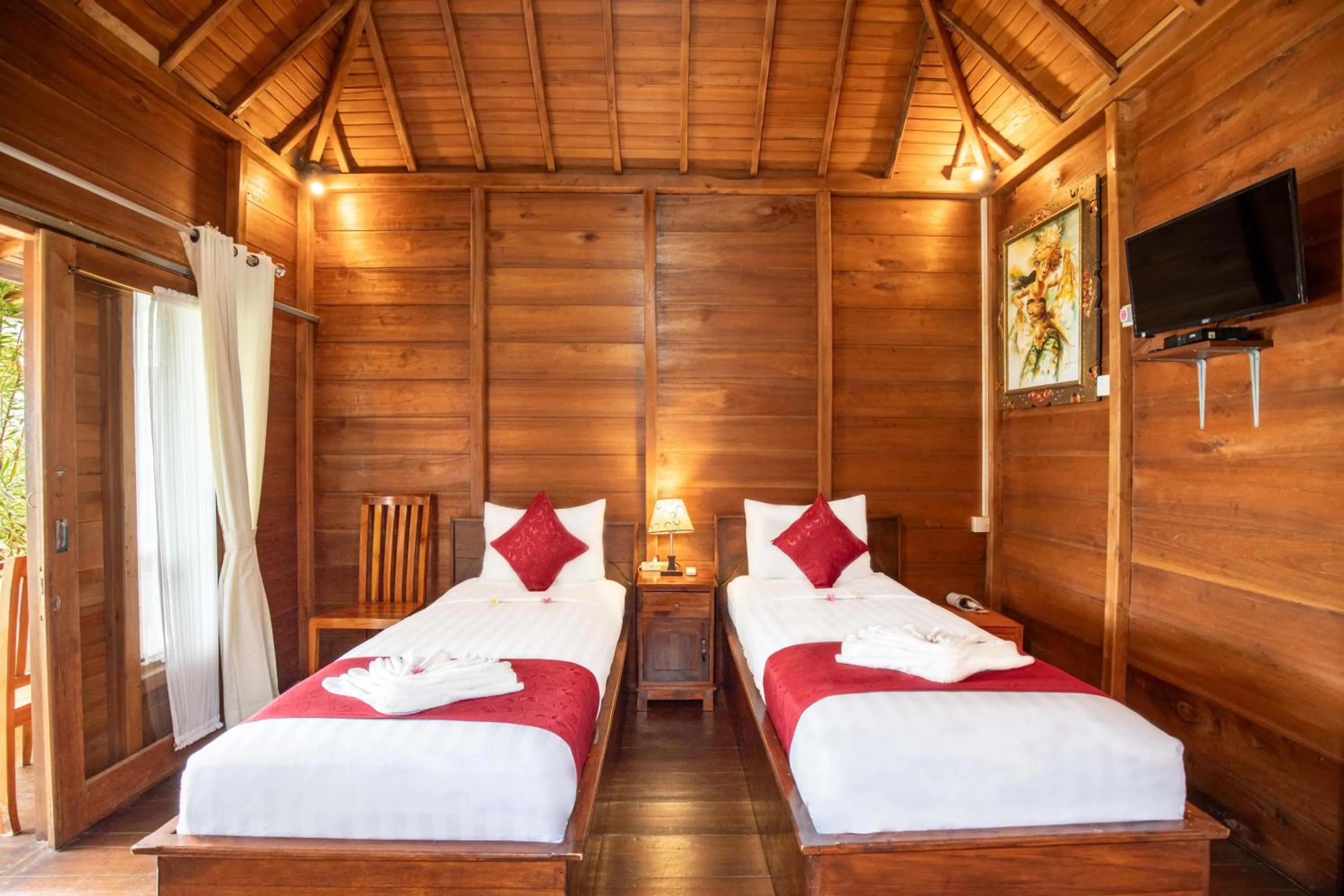 Bedroom, Bed in Swan Beach Inn