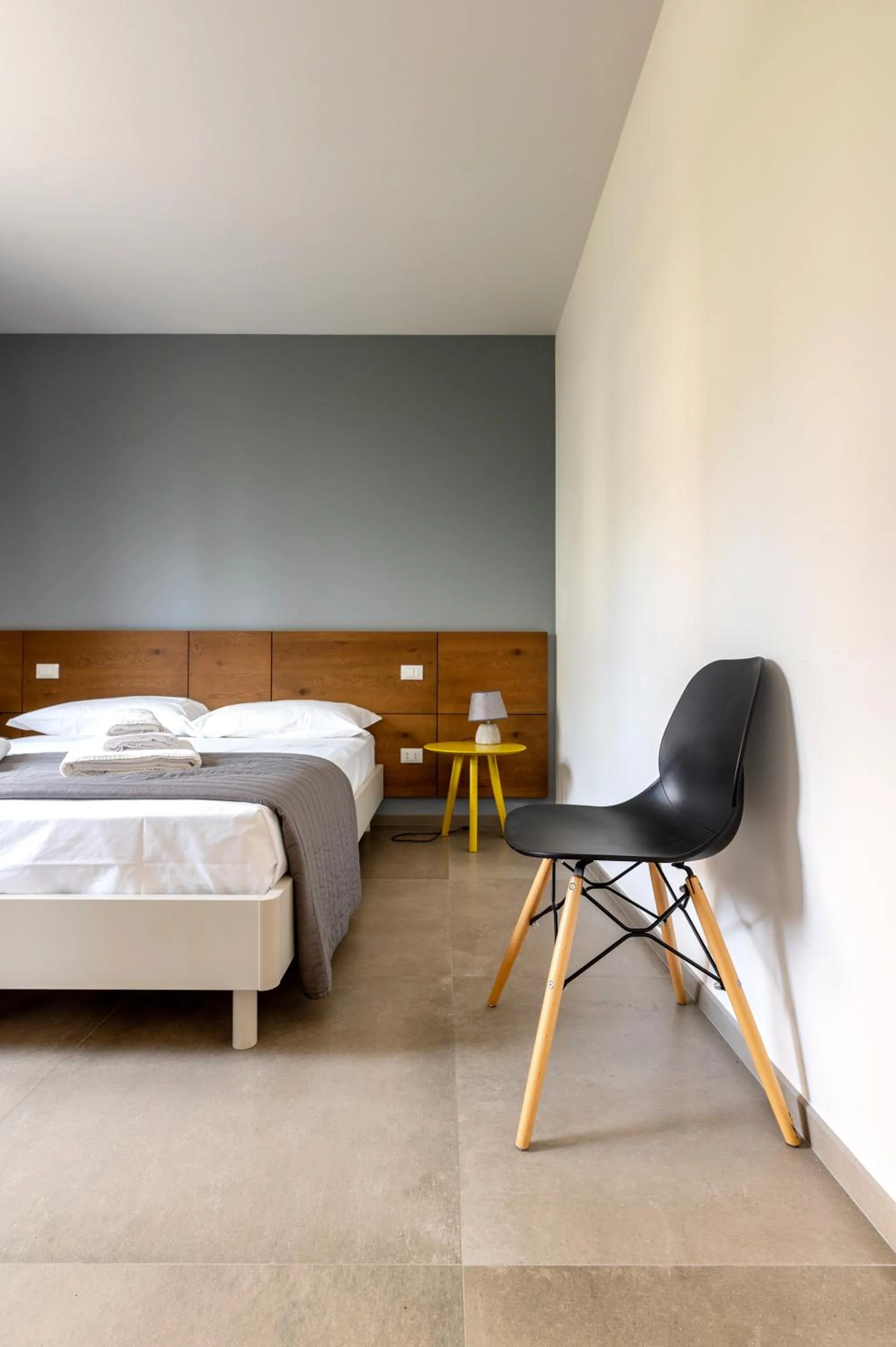 Bed in Serafini Rooms