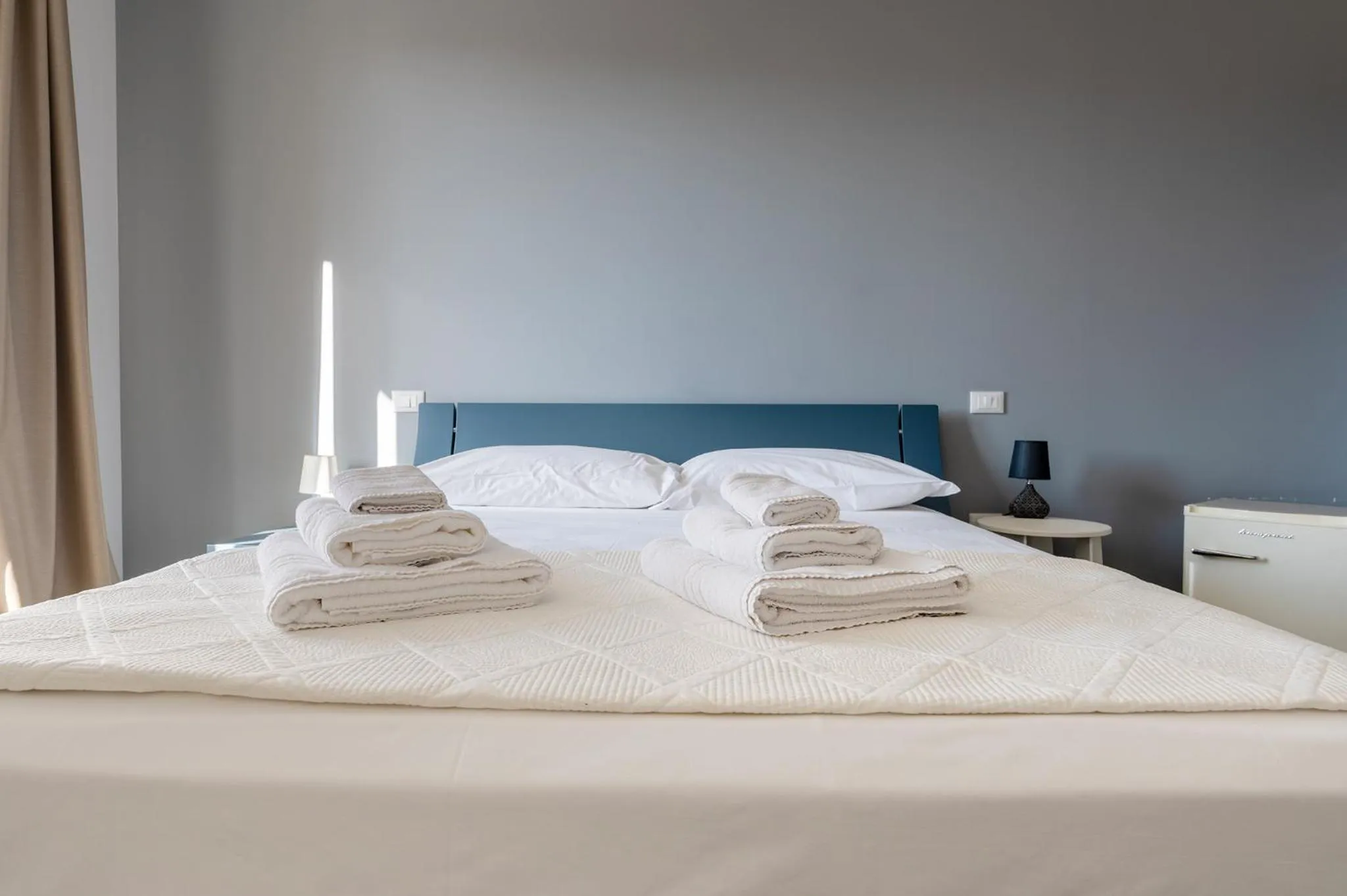 Photo of the whole room, Bed in Serafini Rooms