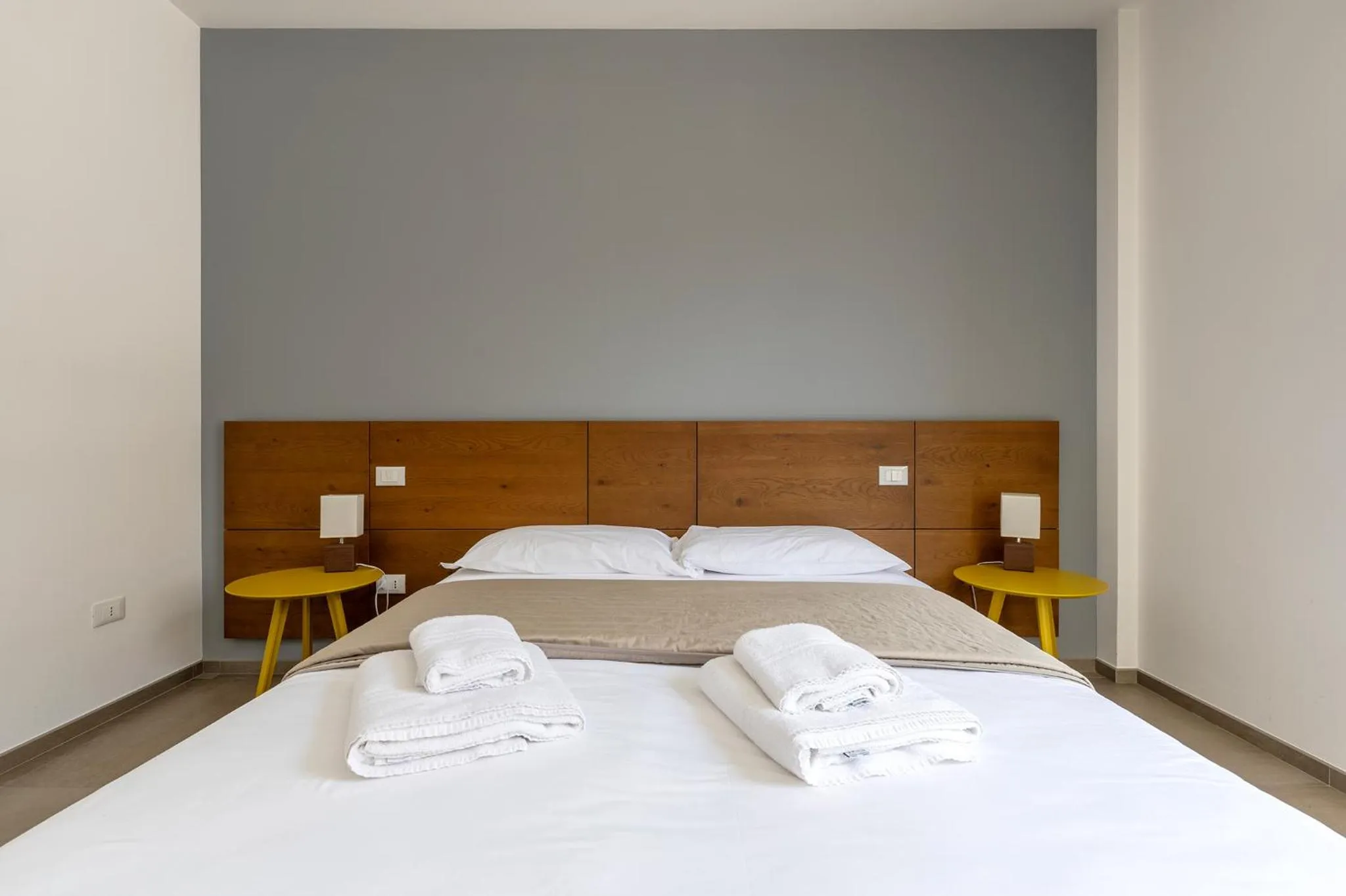 Bed in Serafini Rooms