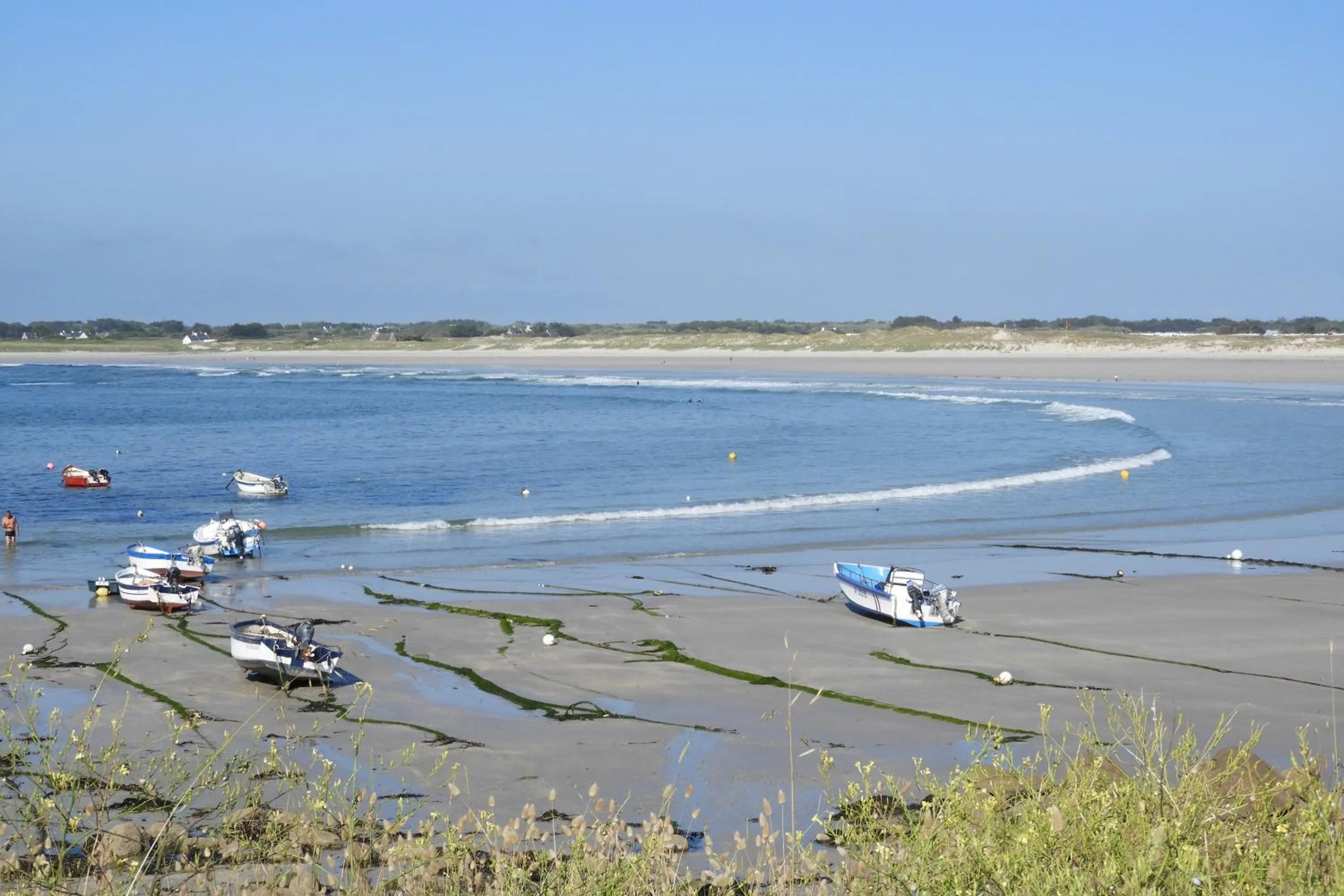 Beach in les volets bleus