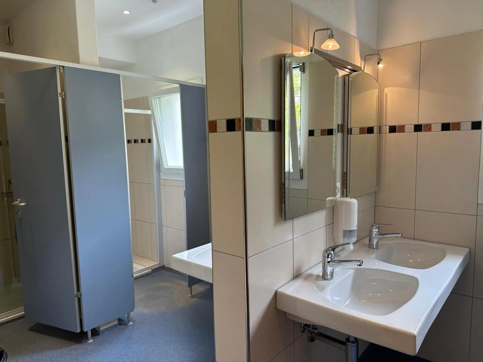 Shower in Pension St. Jakob