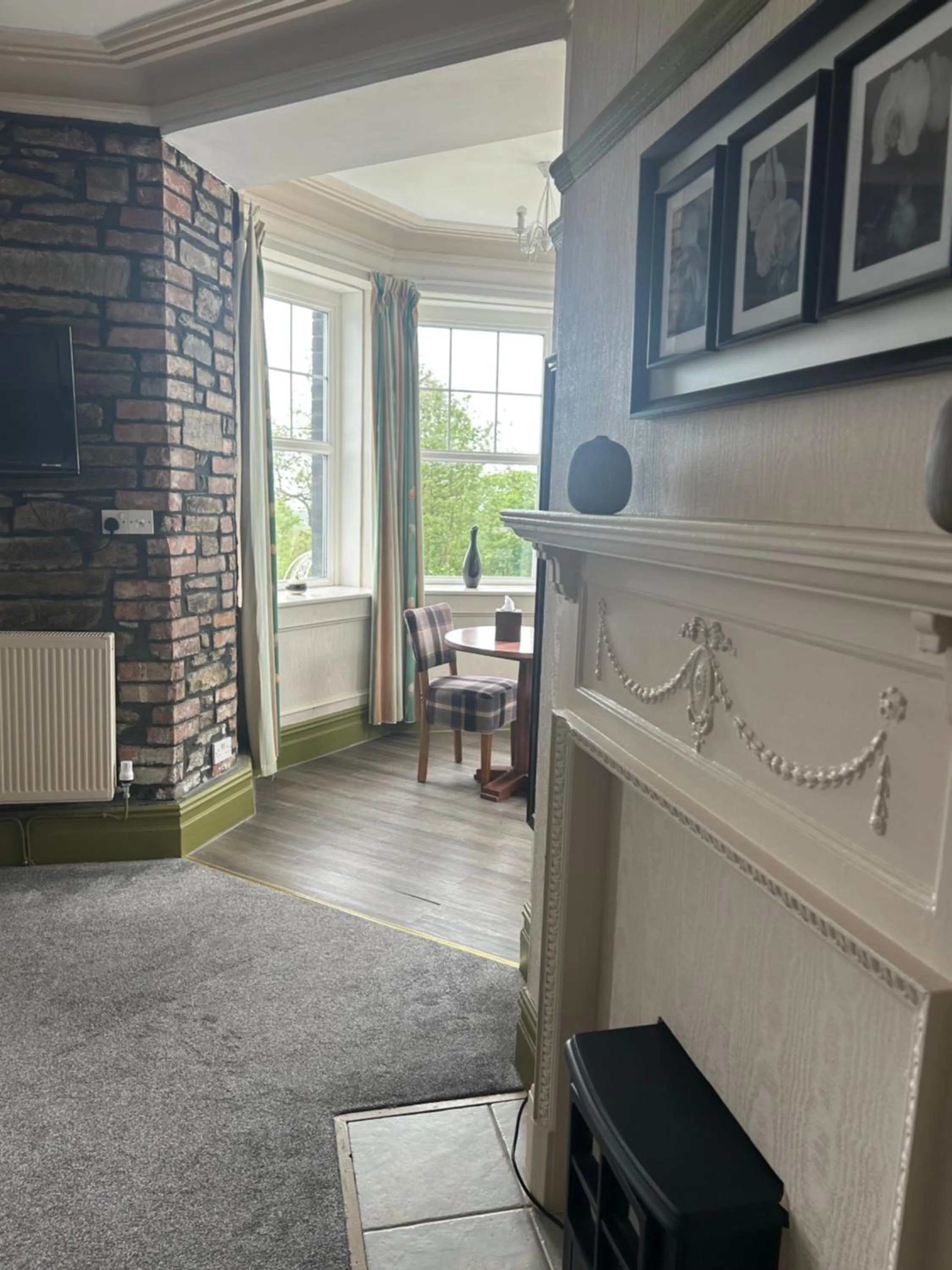 Broadway Country House