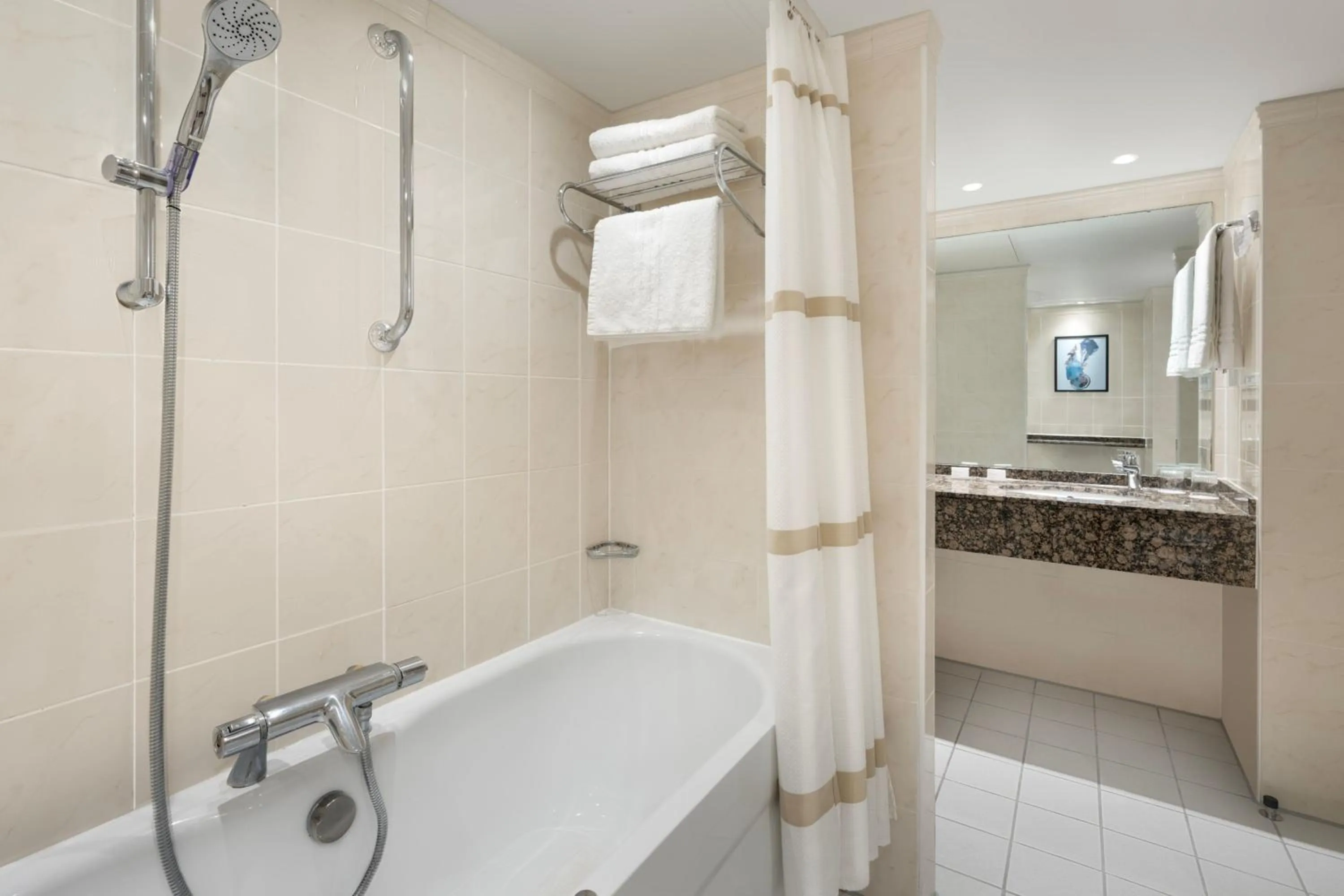 Bathroom in Delta Hotels by Marriott Heathrow Windsor