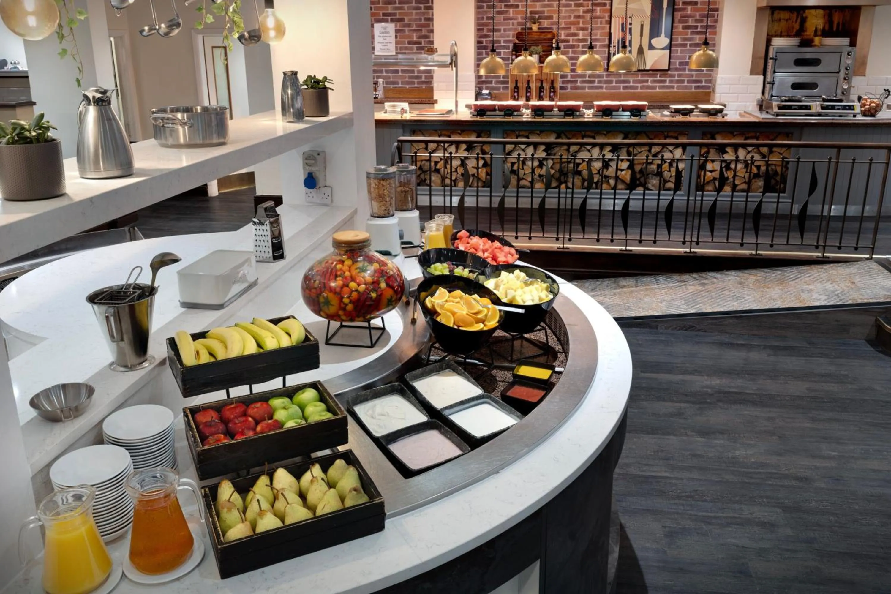 Breakfast in Delta Hotels by Marriott Heathrow Windsor