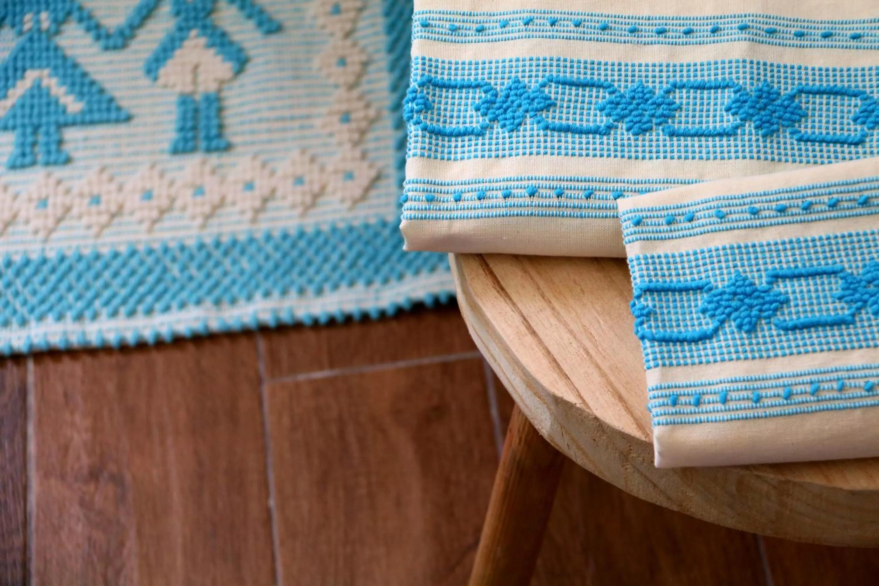 Decorative detail, Bed in La rosa dei venti