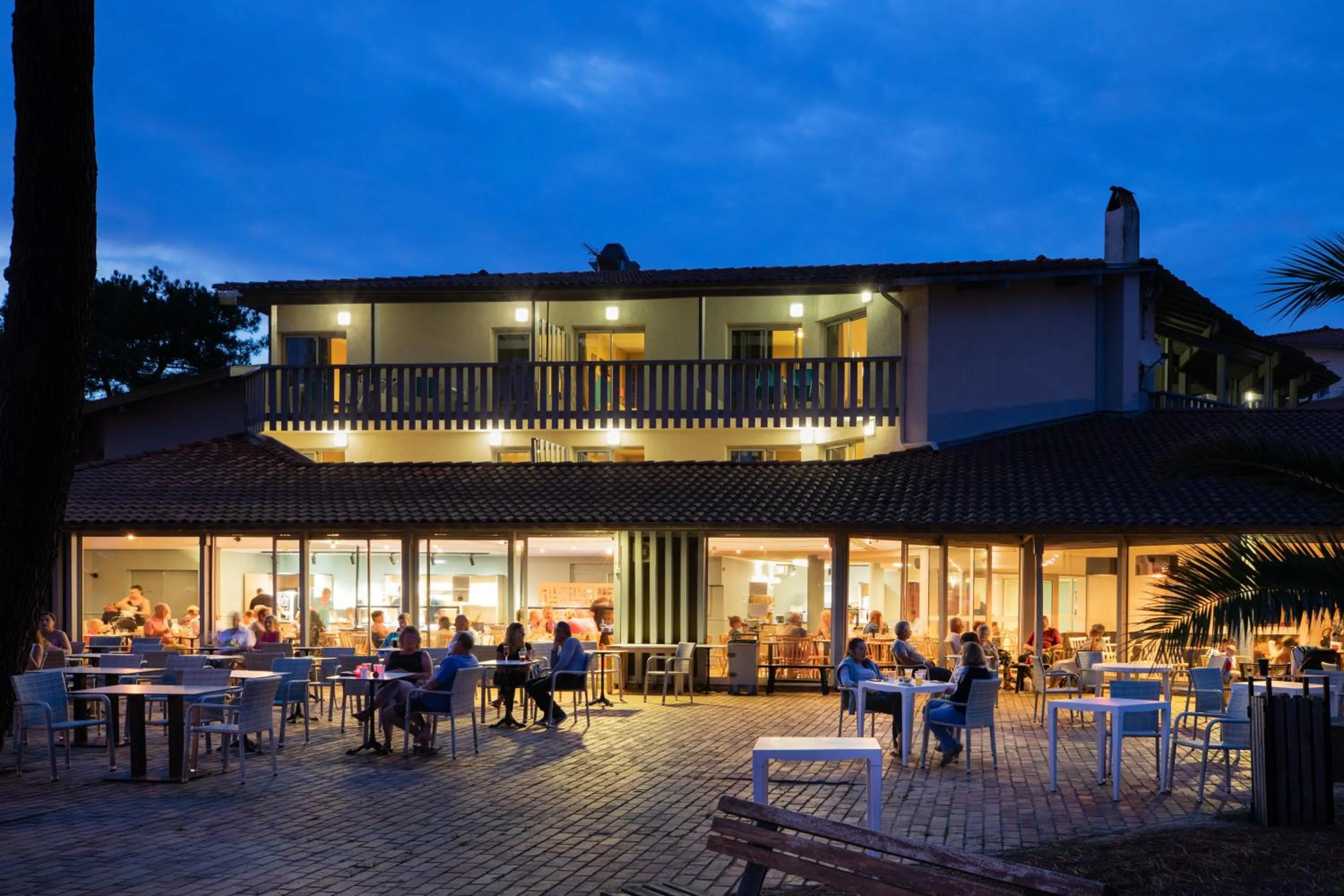 Patio in SOWELL Family Pignada Plage