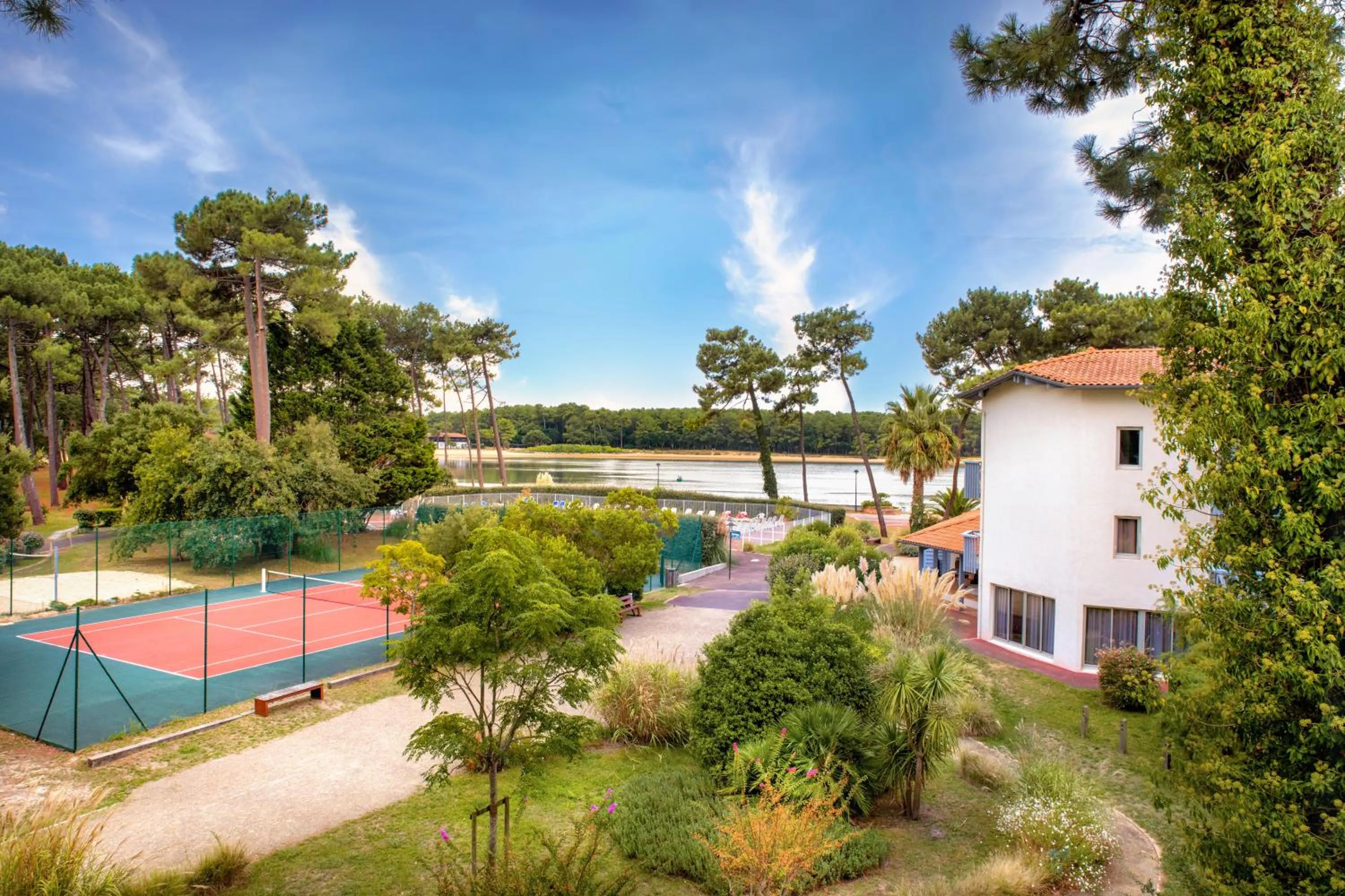 Pool view in SOWELL Family Pignada Plage
