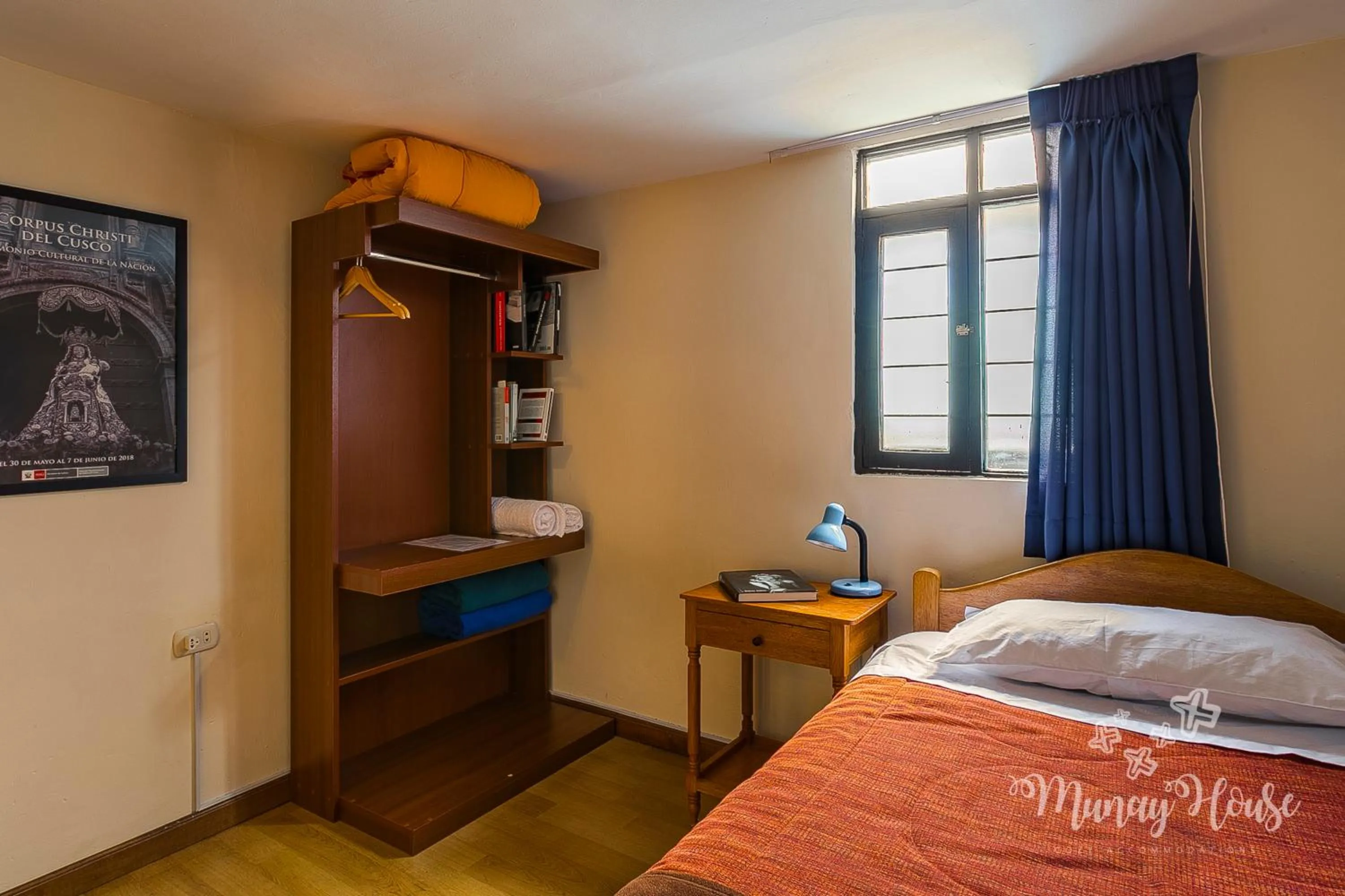 Photo of the whole room, Bed in Munay House, apartment in the center of Cusco