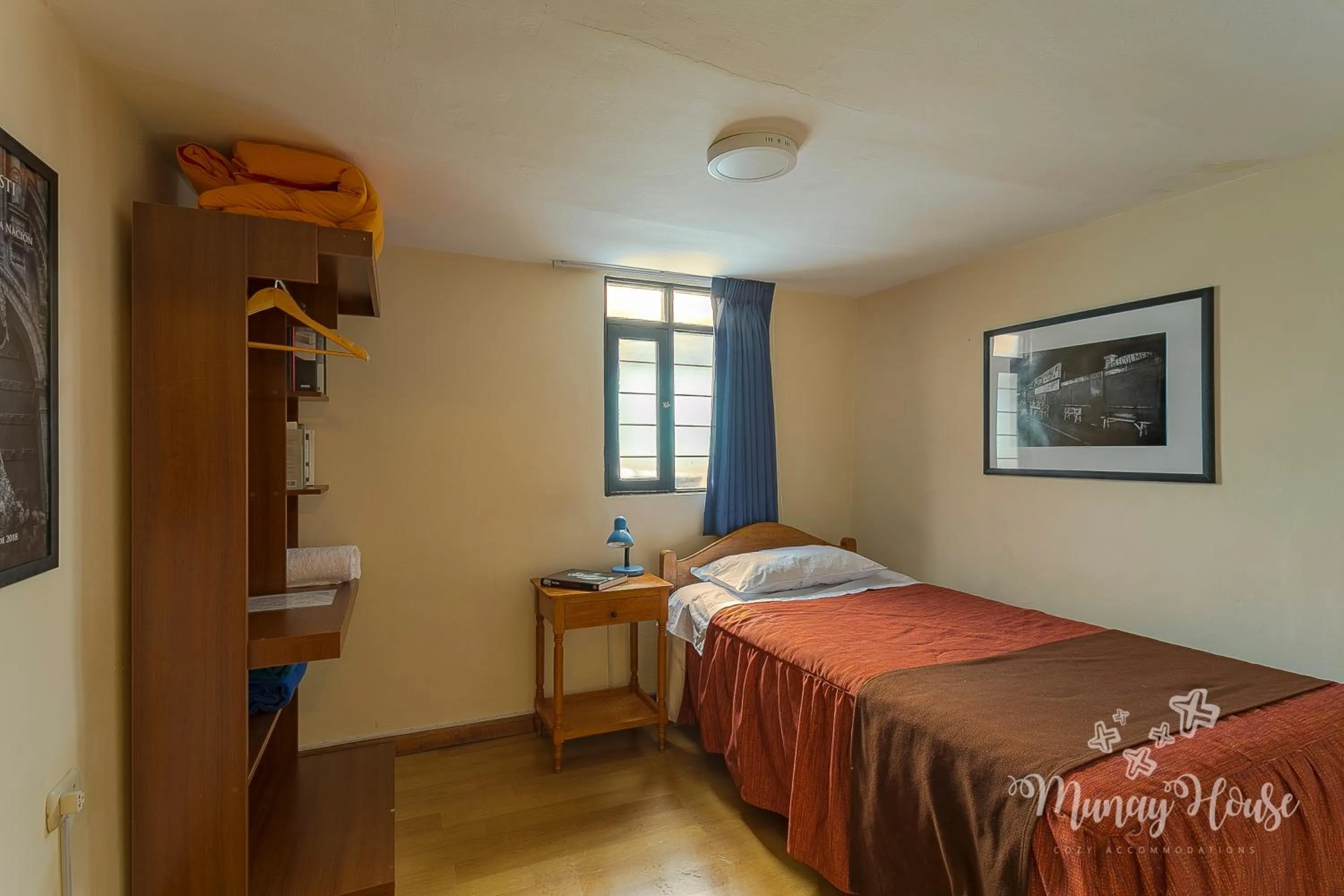 Photo of the whole room, Bed in Munay House, apartment in the center of Cusco
