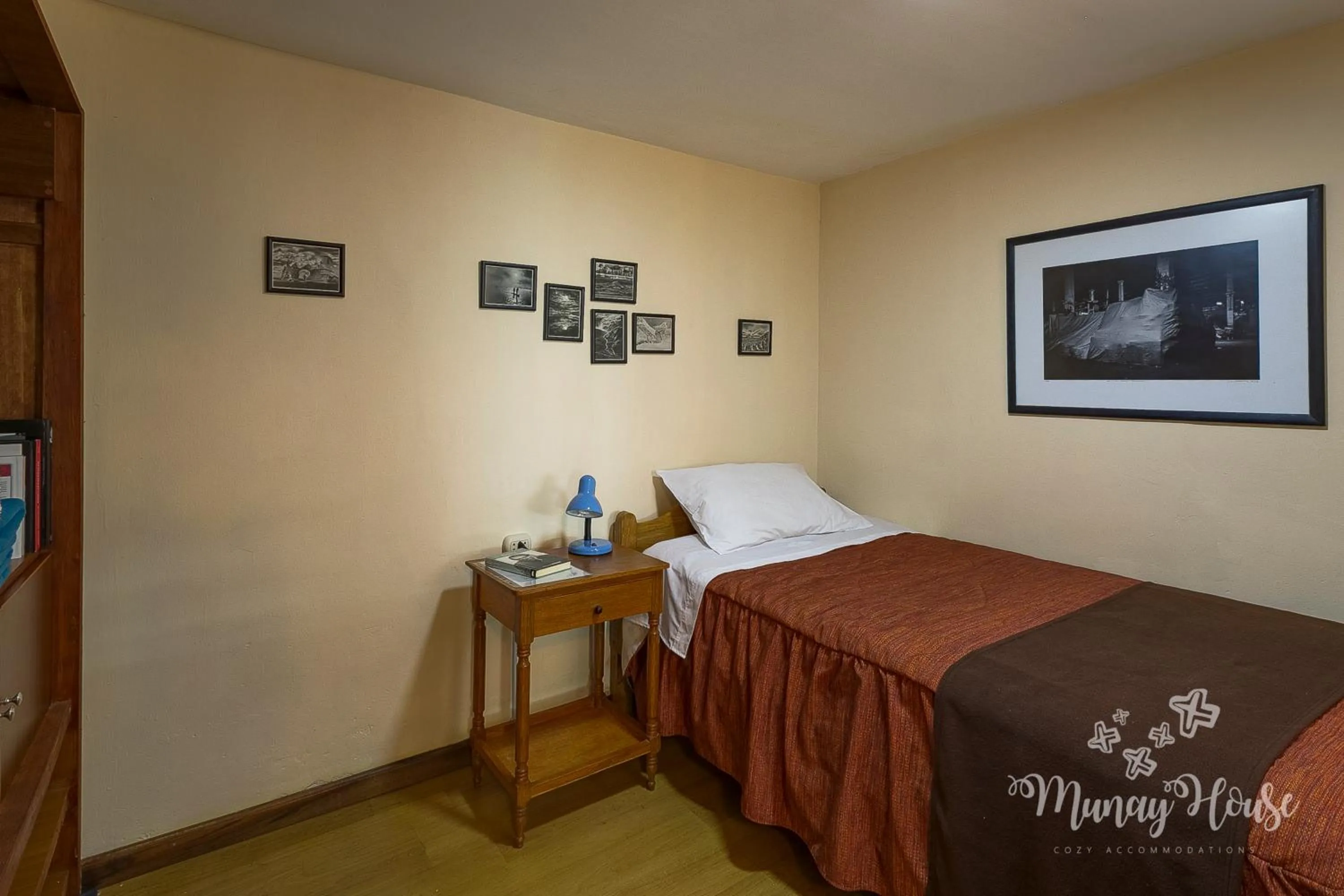 Photo of the whole room, Bed in Munay House, apartment in the center of Cusco