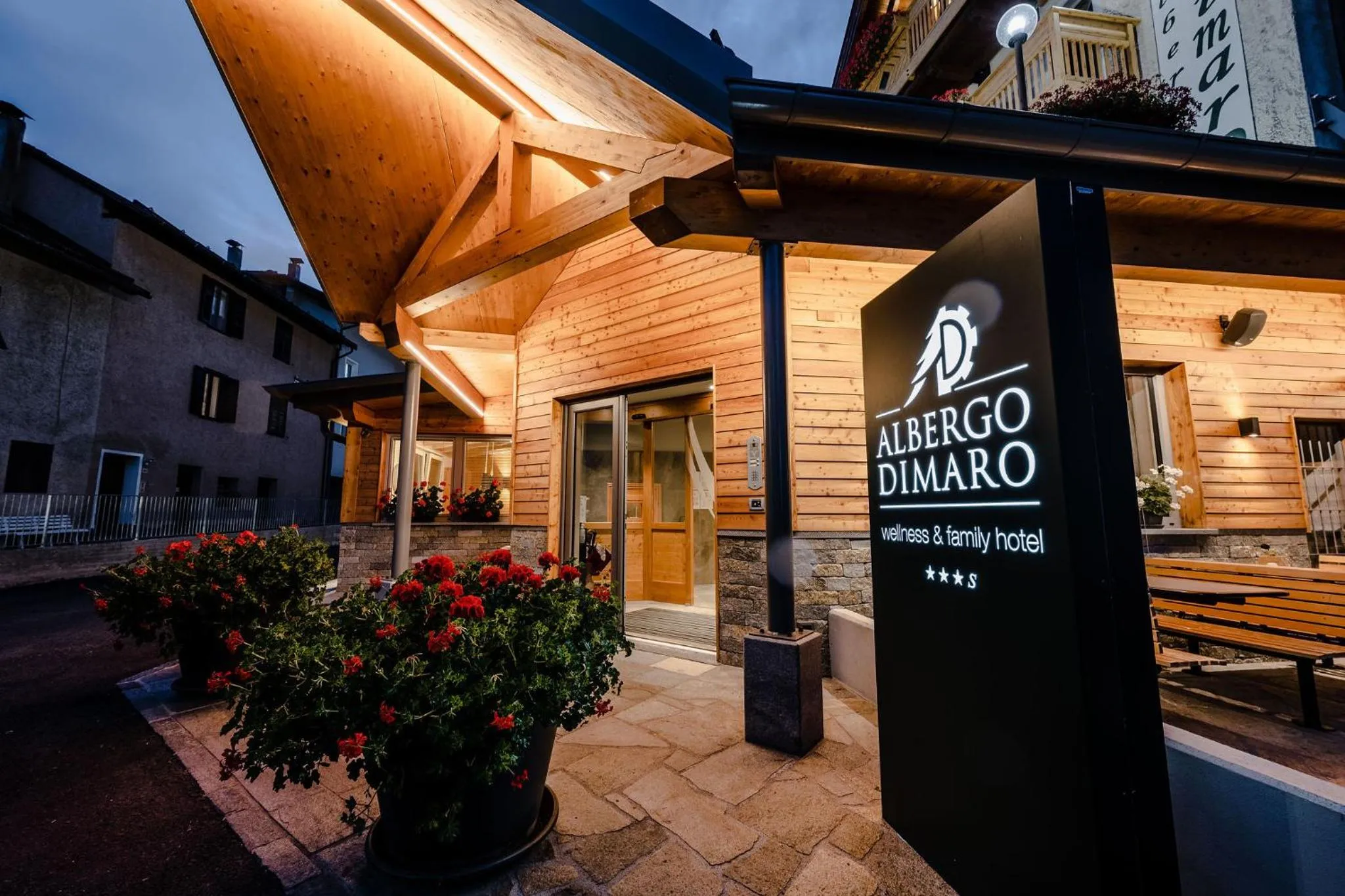 Property building in Albergo Dimaro Wellness Hotel