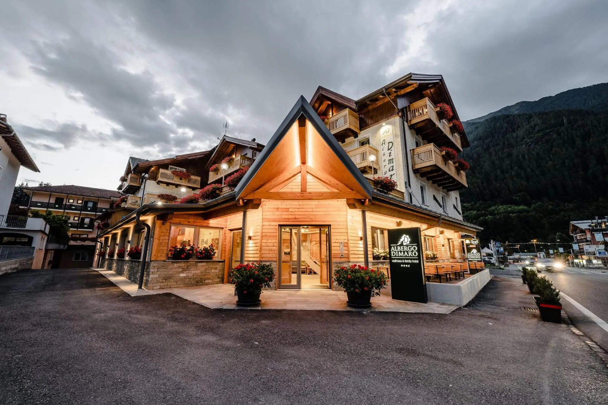 Property building in Albergo Dimaro Wellness Hotel