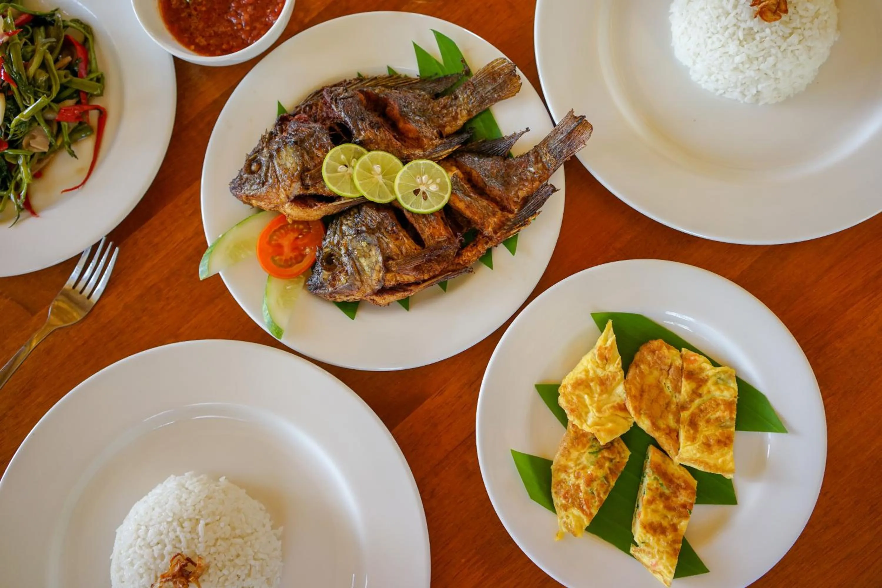 Food in Tunak Cottage